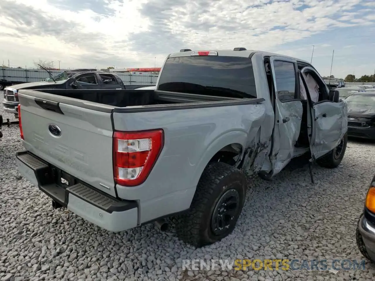 3 fotografías del automóvil dañado 1FTEW1EP6PKG19247 FORD F-150 2023
