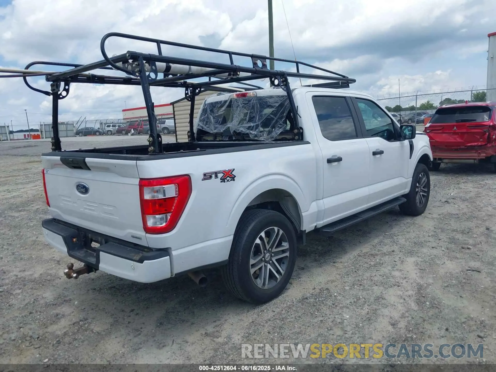 4 fotografías del automóvil dañado 1FTEW1EP7PKF38757 FORD F-150 2023