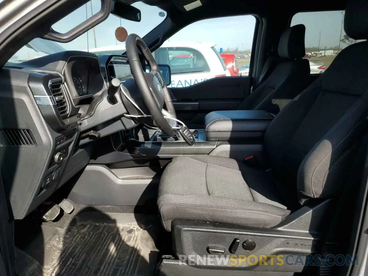 7 fotografías del automóvil dañado 1FTEW1EP8PKF91449 FORD F-150 2023