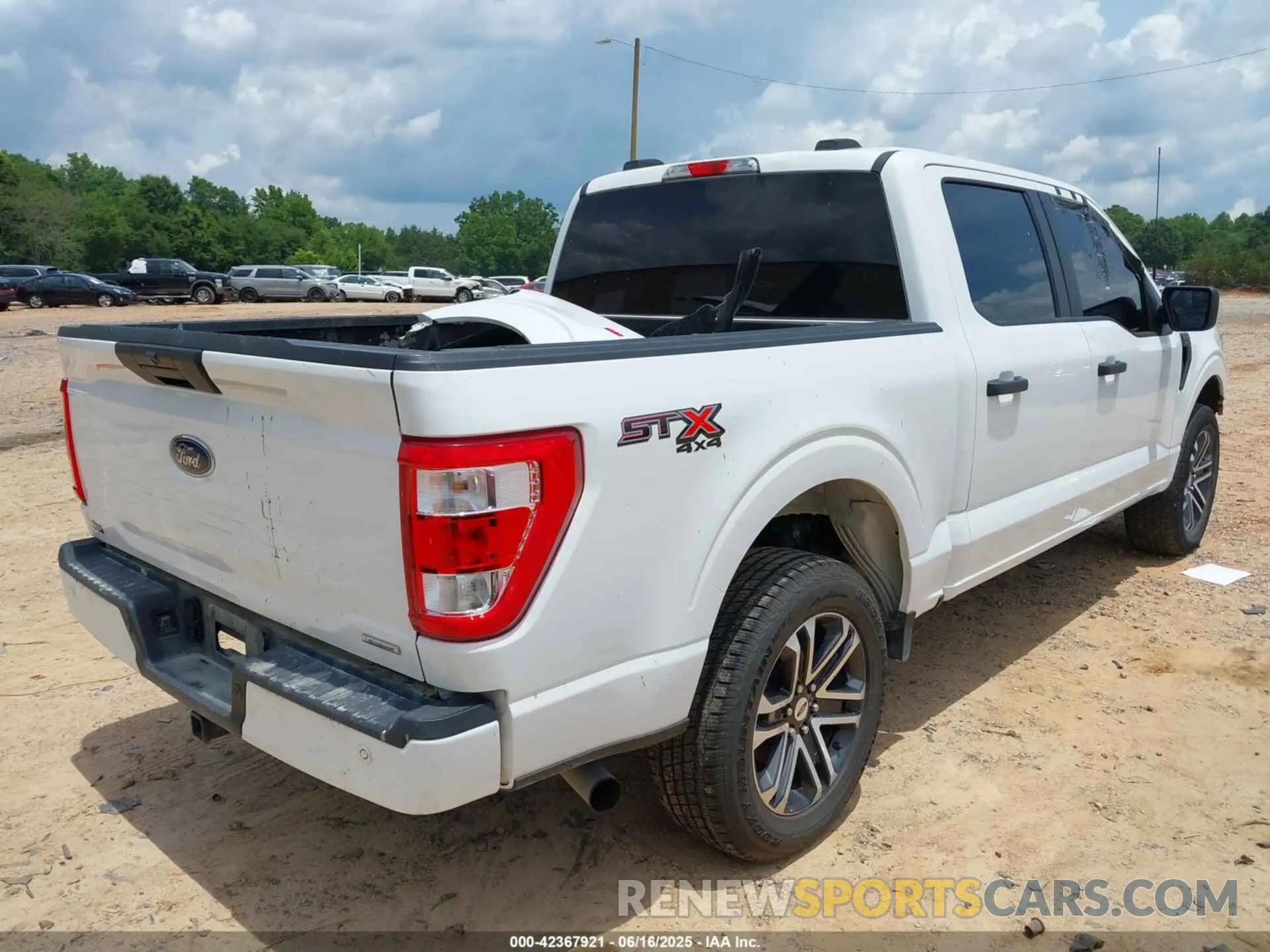 4 fotografías del automóvil dañado 1FTEW1EPXPKE66386 FORD F-150 2023