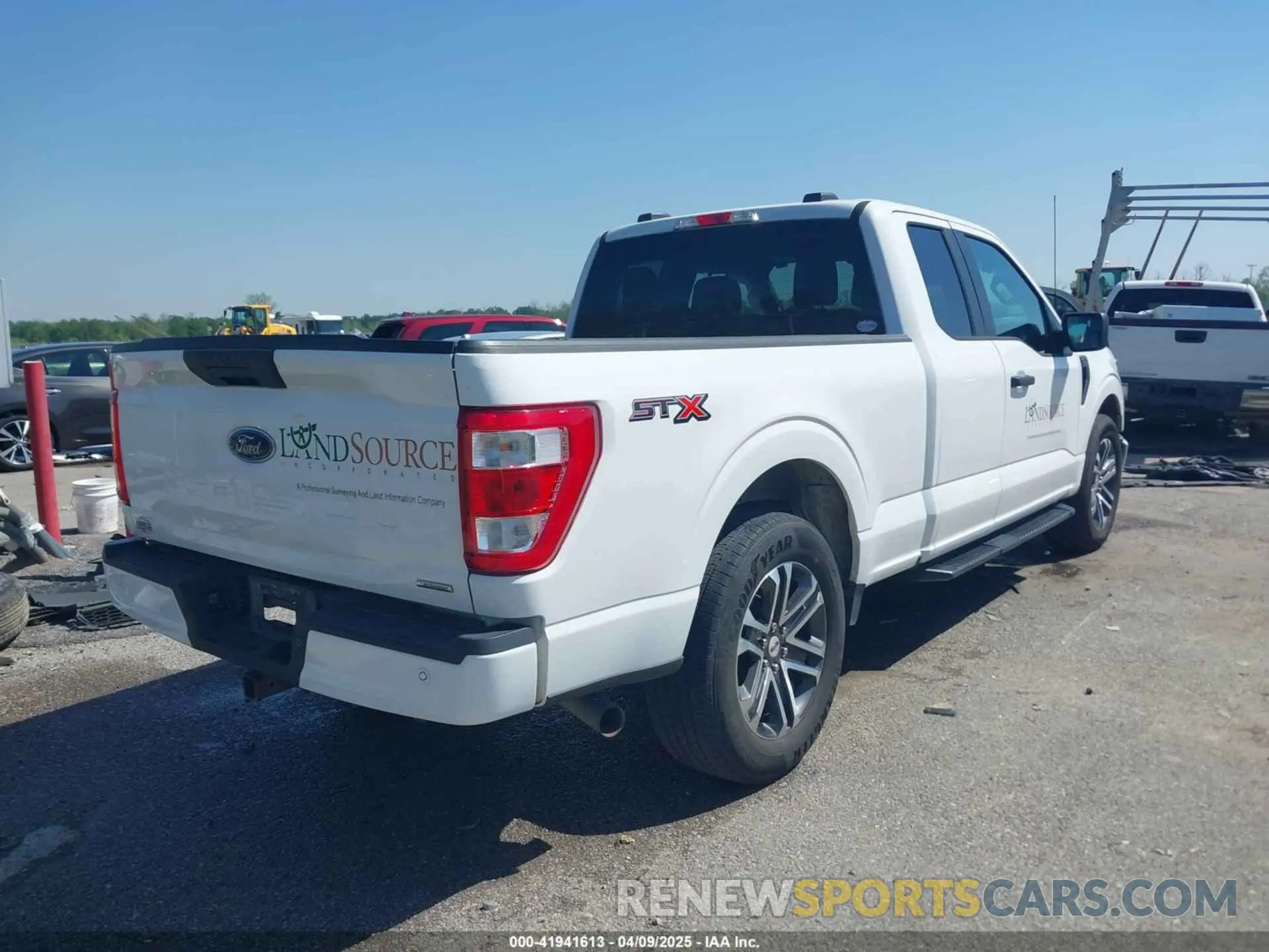 4 fotografías del automóvil dañado 1FTEX1CP9PKE03568 FORD F-150 2023