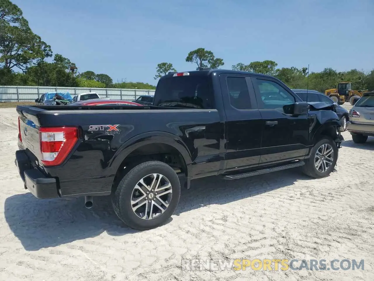 3 fotografías del automóvil dañado 1FTEX1EP1PFB25819 FORD F-150 2023