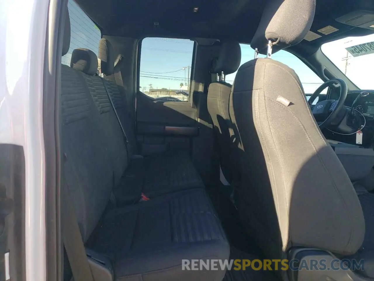 10 fotografías del automóvil dañado 1FTEX1EP2PFA10999 FORD F-150 2023