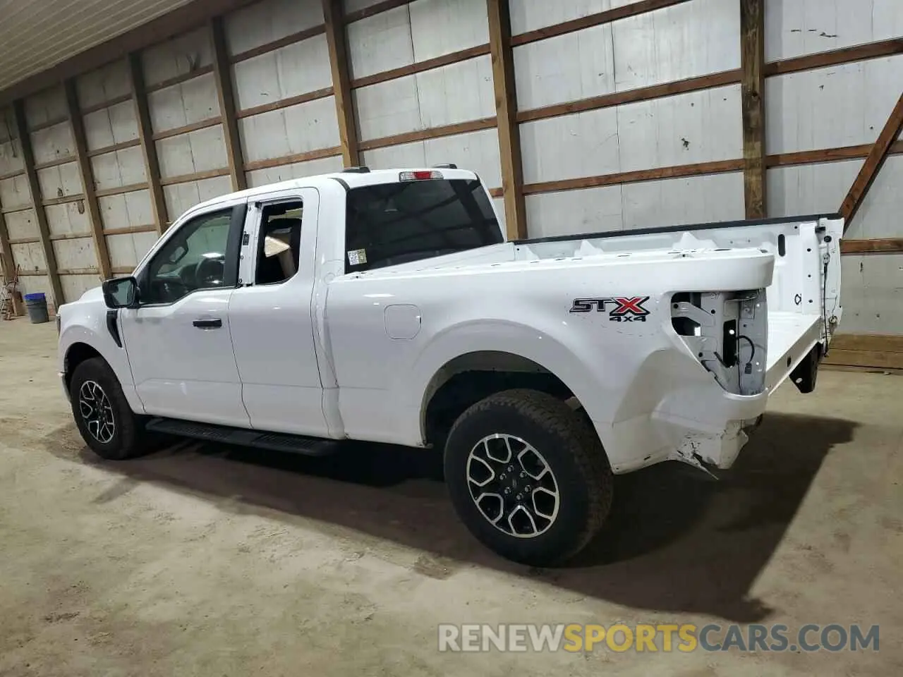 2 fotografías del automóvil dañado 1FTEX1EP8PKF78505 FORD F-150 2023