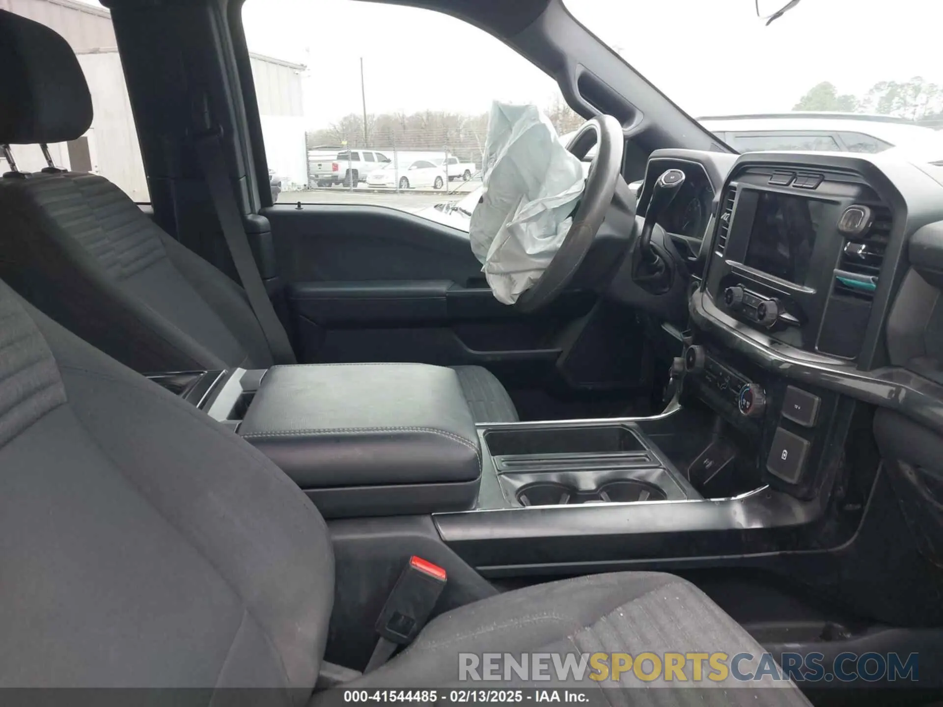 5 fotografías del automóvil dañado 1FTEX1EPXPFB16102 FORD F-150 2023