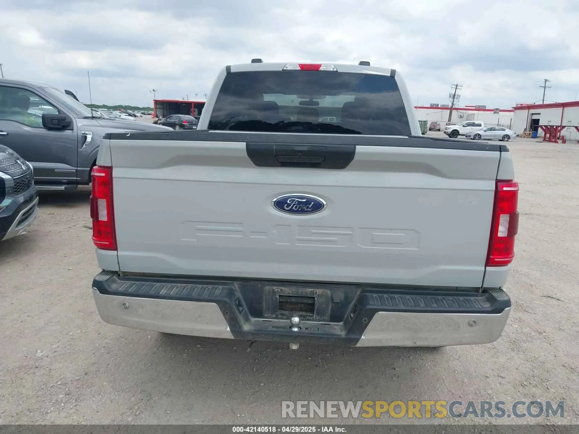 17 fotografías del automóvil dañado 1FTFW1E50PKE94894 FORD F-150 2023