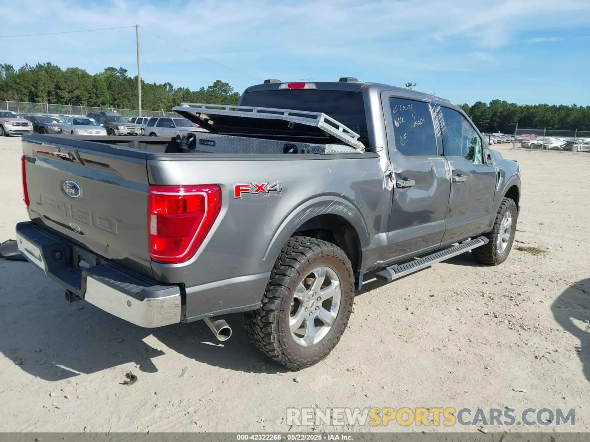 4 fotografías del automóvil dañado 1FTFW1E51PFB24899 FORD F-150 2023