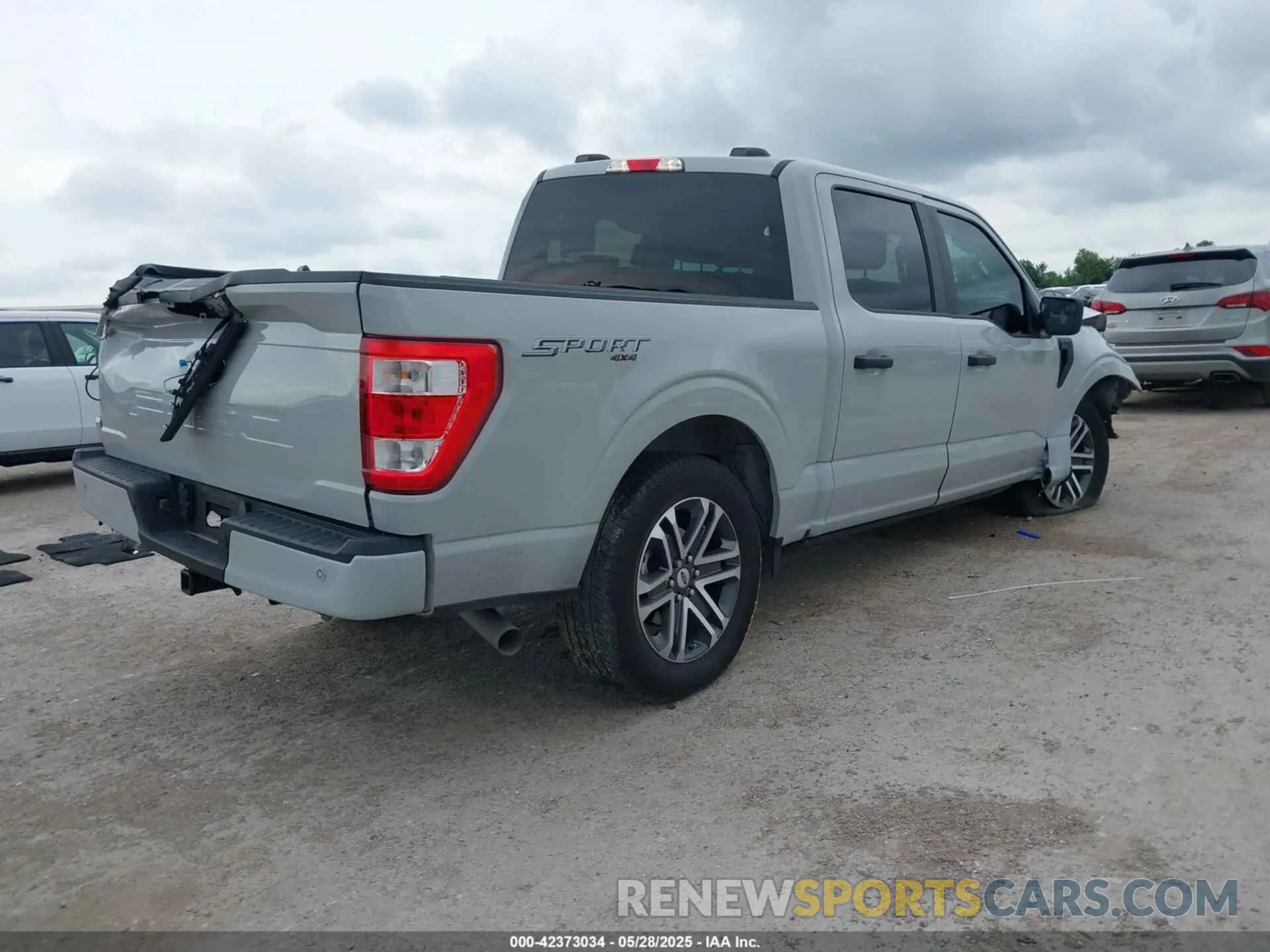 4 fotografías del automóvil dañado 1FTFW1E51PKG12659 FORD F-150 2023