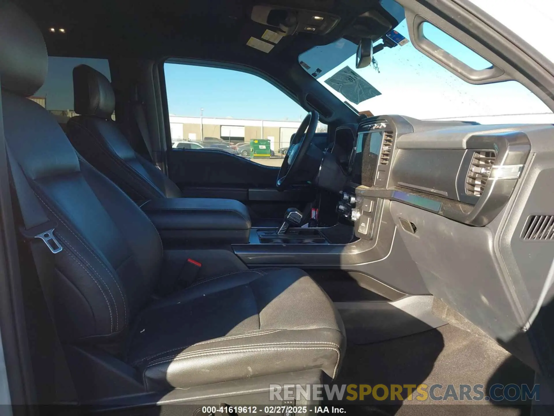5 fotografías del automóvil dañado 1FTFW1E52PFB92984 FORD F-150 2023
