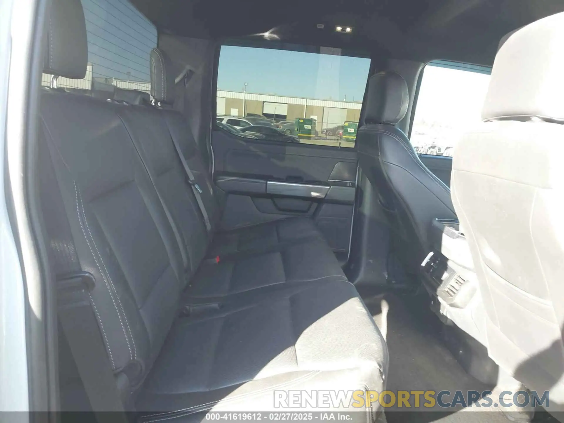 8 fotografías del automóvil dañado 1FTFW1E52PFB92984 FORD F-150 2023