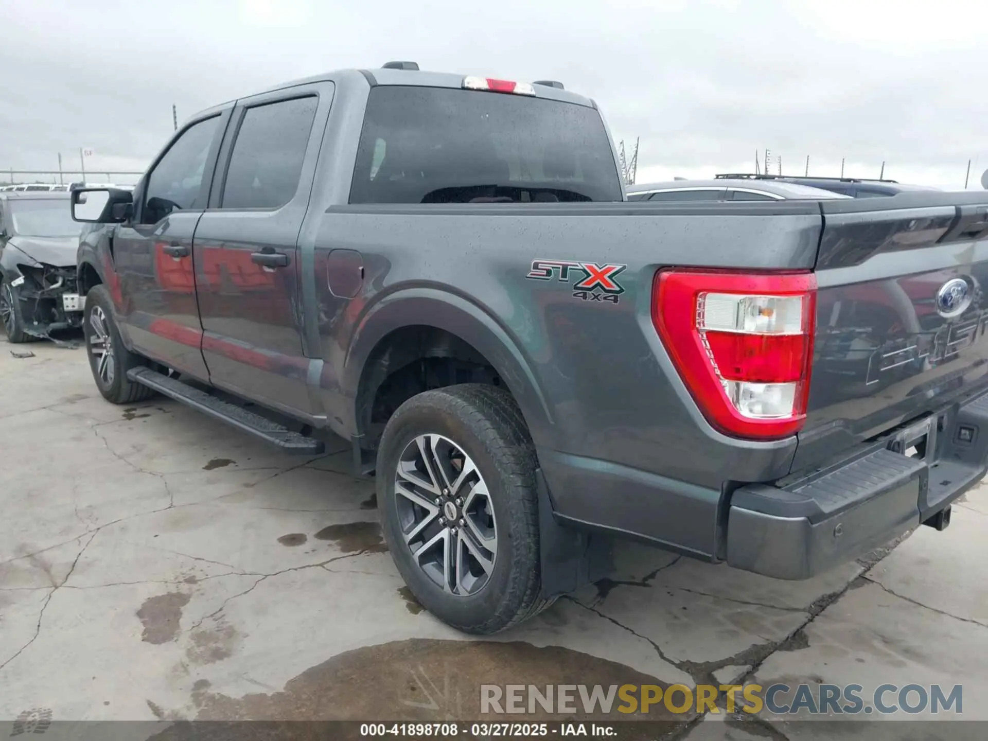 3 fotografías del automóvil dañado 1FTFW1E52PKE62836 FORD F-150 2023