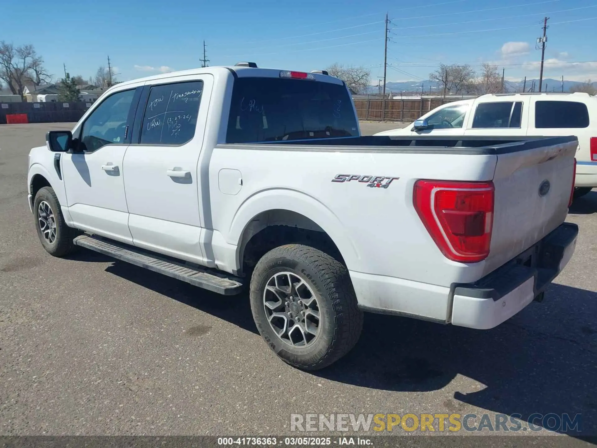 3 fotografías del automóvil dañado 1FTFW1E53PFA91033 FORD F-150 2023