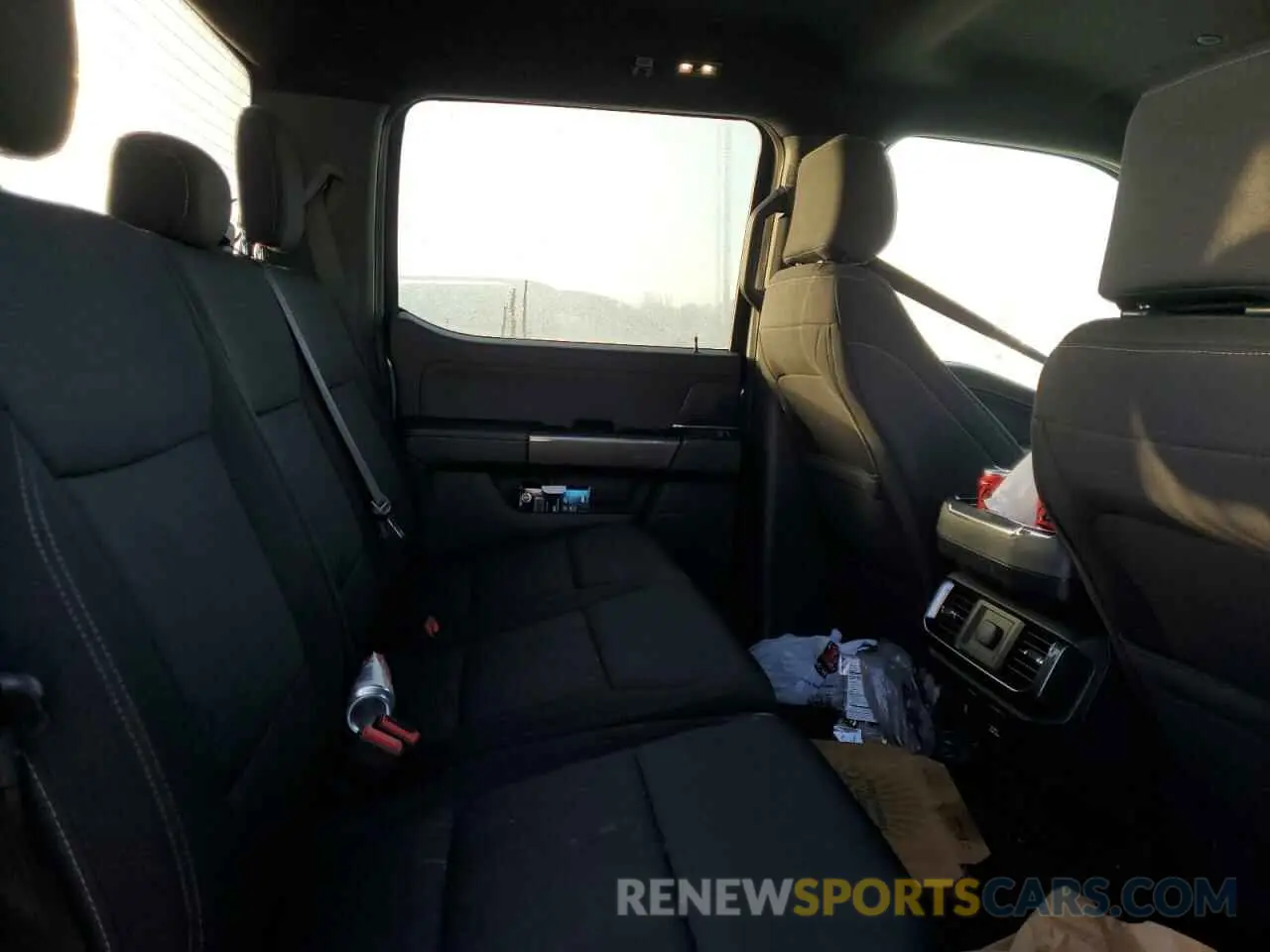 10 fotografías del automóvil dañado 1FTFW1E55PKD15992 FORD F-150 2023