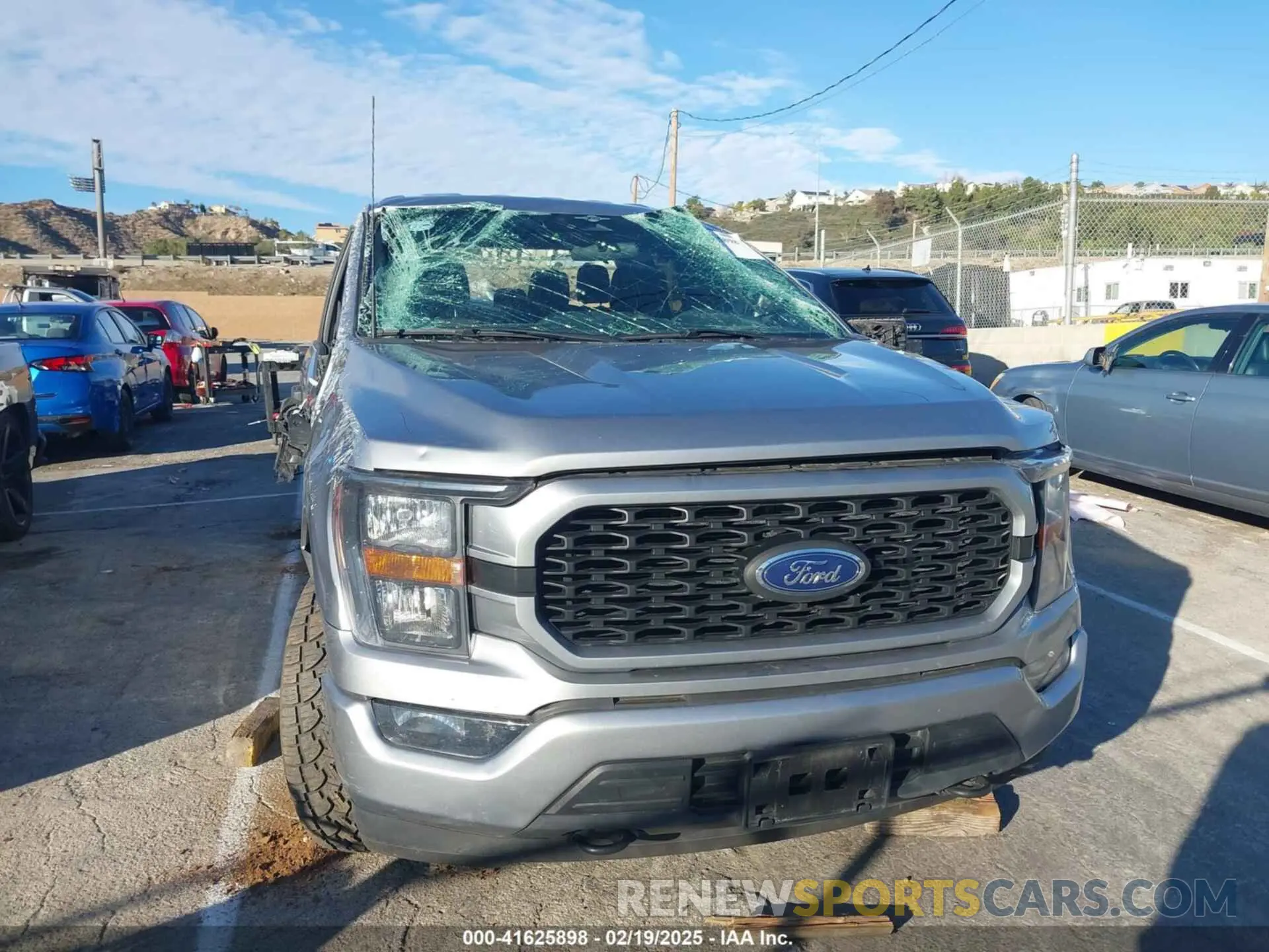 12 fotografías del automóvil dañado 1FTFW1E55PKD57059 FORD F-150 2023
