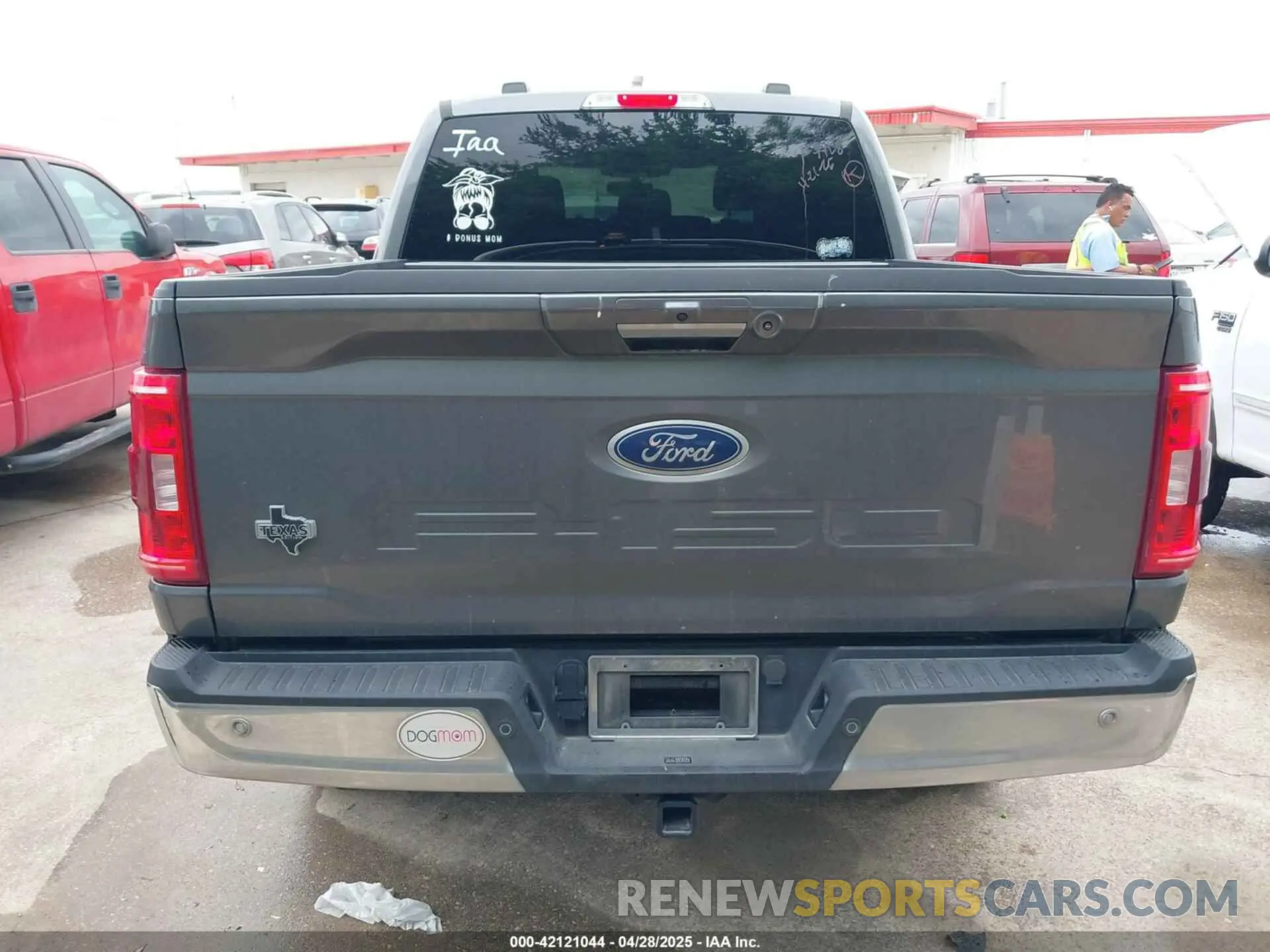 16 fotografías del automóvil dañado 1FTFW1E55PKF71288 FORD F-150 2023