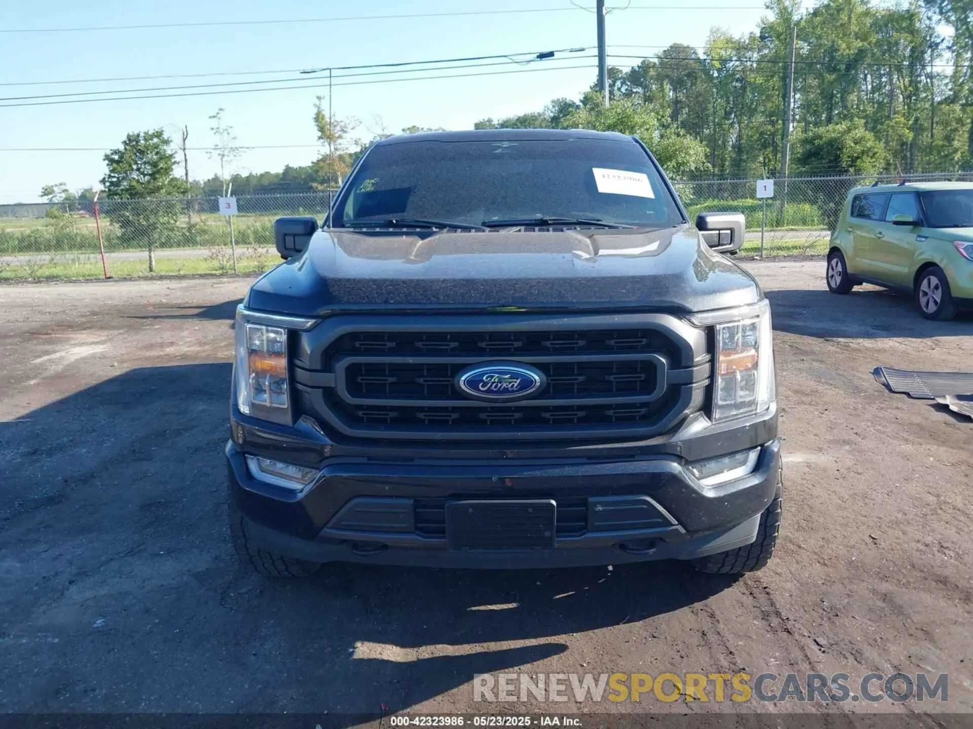 12 fotografías del automóvil dañado 1FTFW1E56PFB54061 FORD F-150 2023
