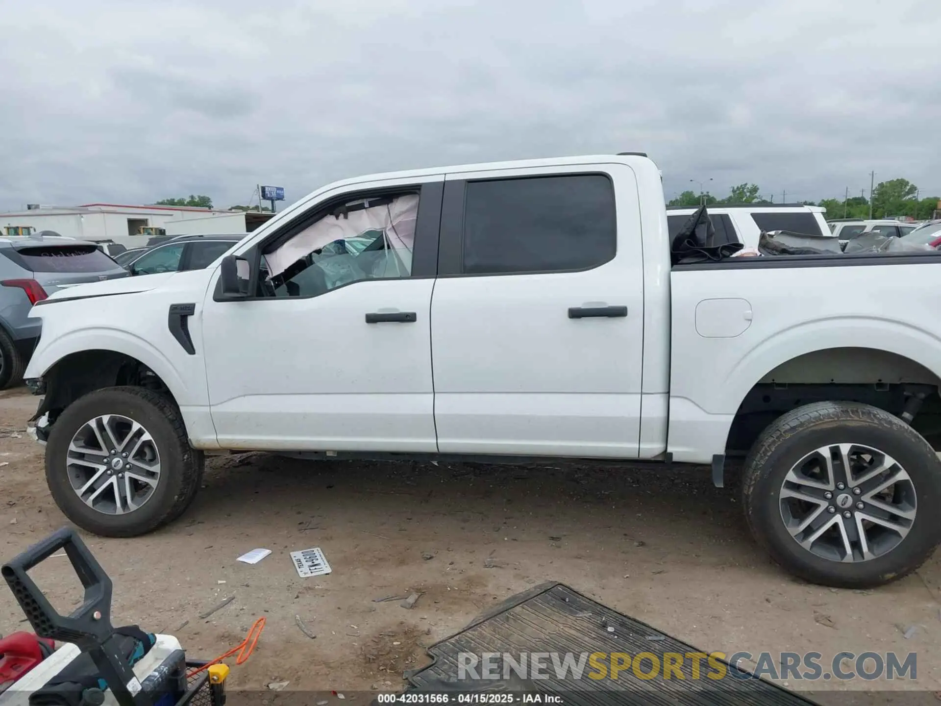 14 fotografías del automóvil dañado 1FTFW1E57PFB59723 FORD F-150 2023