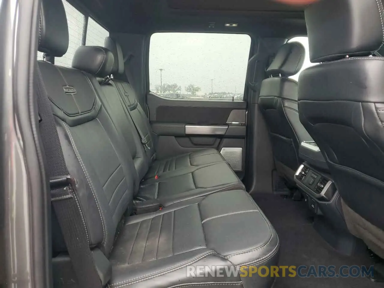 10 fotografías del automóvil dañado 1FTFW1E58PFC45266 FORD F-150 2023