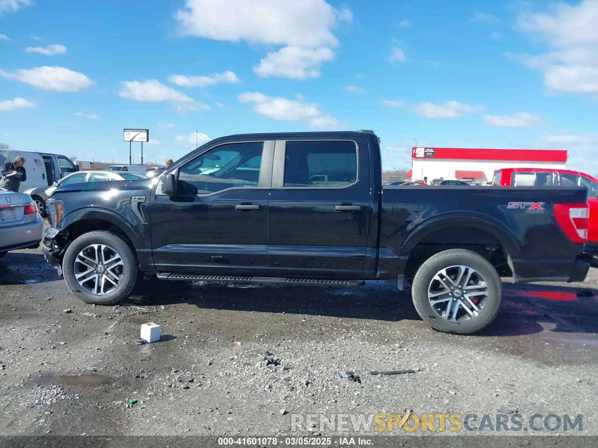 14 fotografías del automóvil dañado 1FTFW1E5XPKD67683 FORD F-150 2023