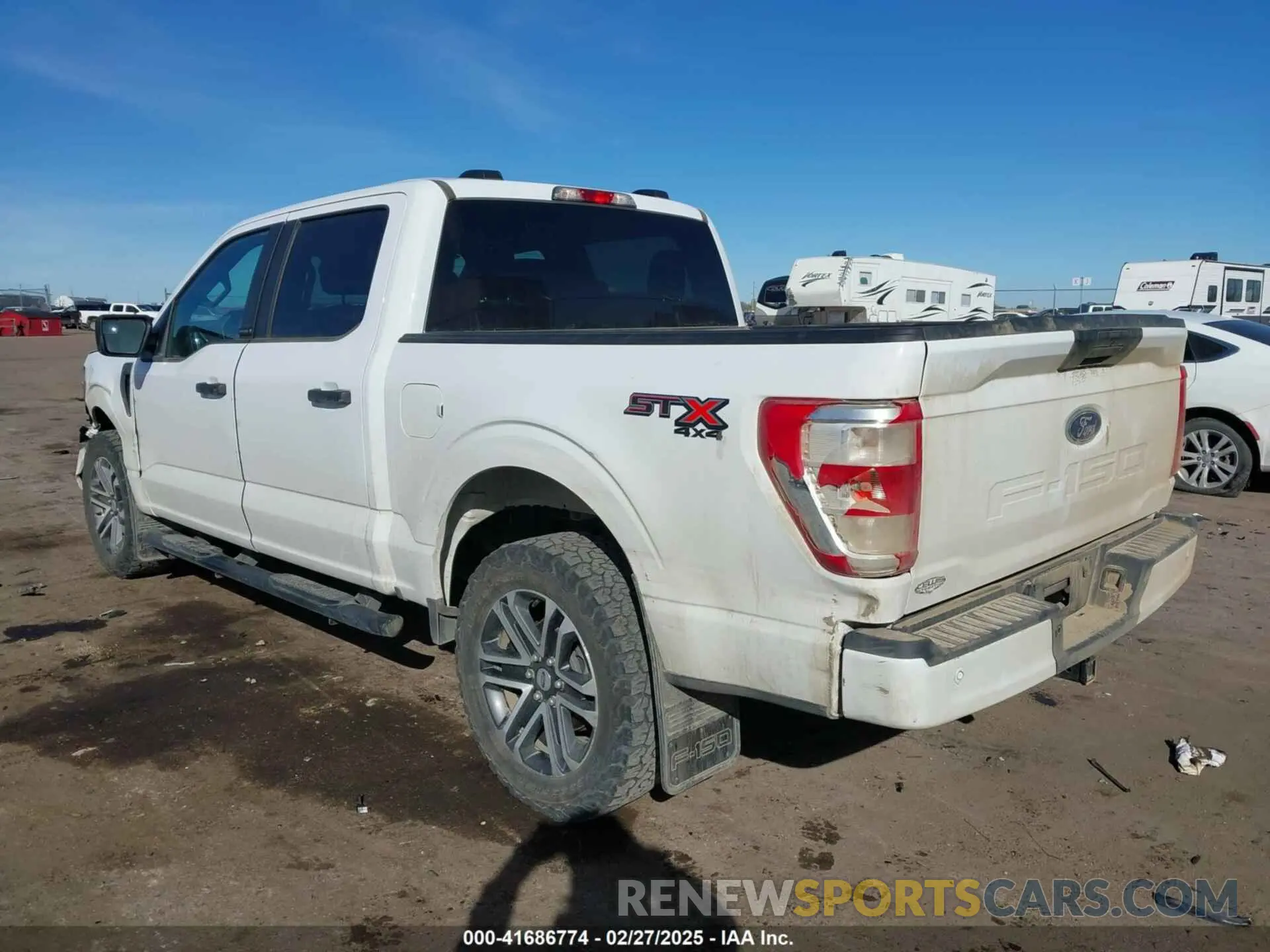 3 fotografías del automóvil dañado 1FTFW1E5XPKE92229 FORD F-150 2023