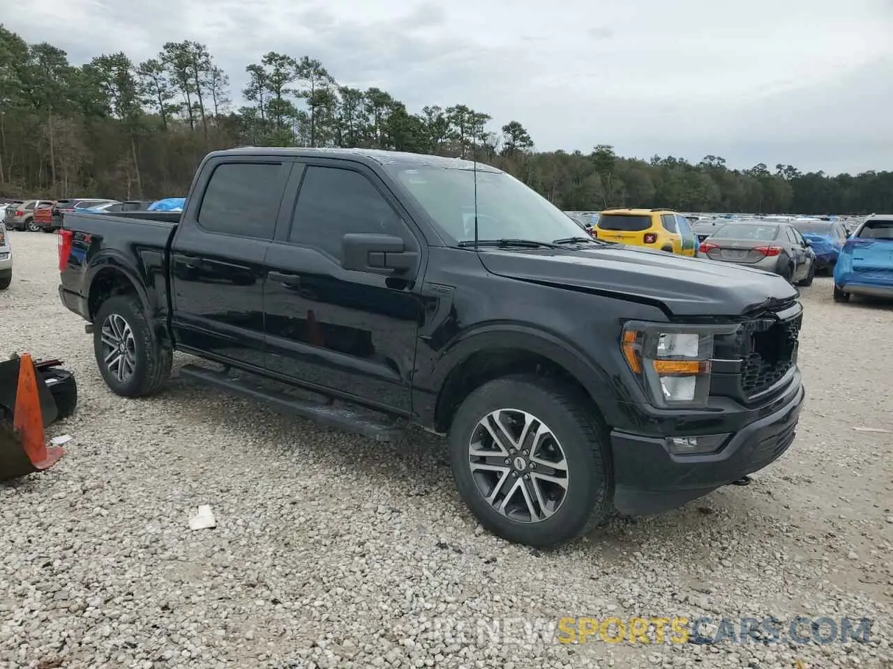 4 fotografías del automóvil dañado 1FTFW1E5XPKG12949 FORD F-150 2023