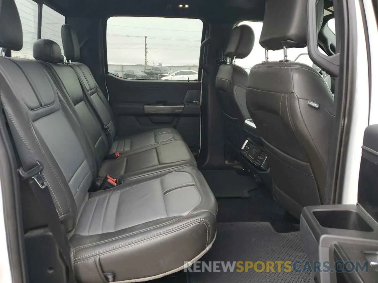 10 fotografías del automóvil dañado 1FTFW1E80PFB21597 FORD F-150 2023