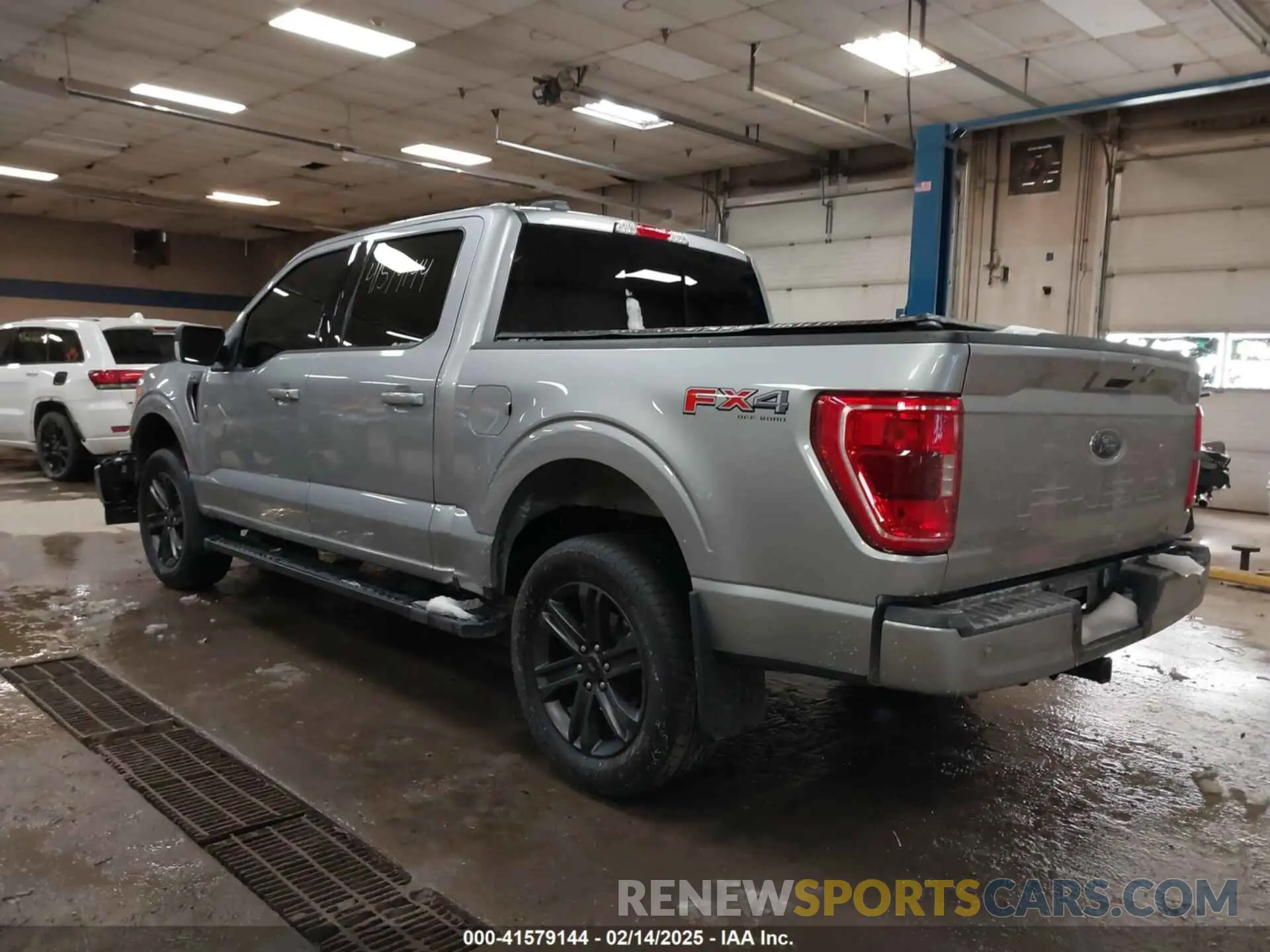 3 fotografías del automóvil dañado 1FTFW1E81PFC00597 FORD F-150 2023