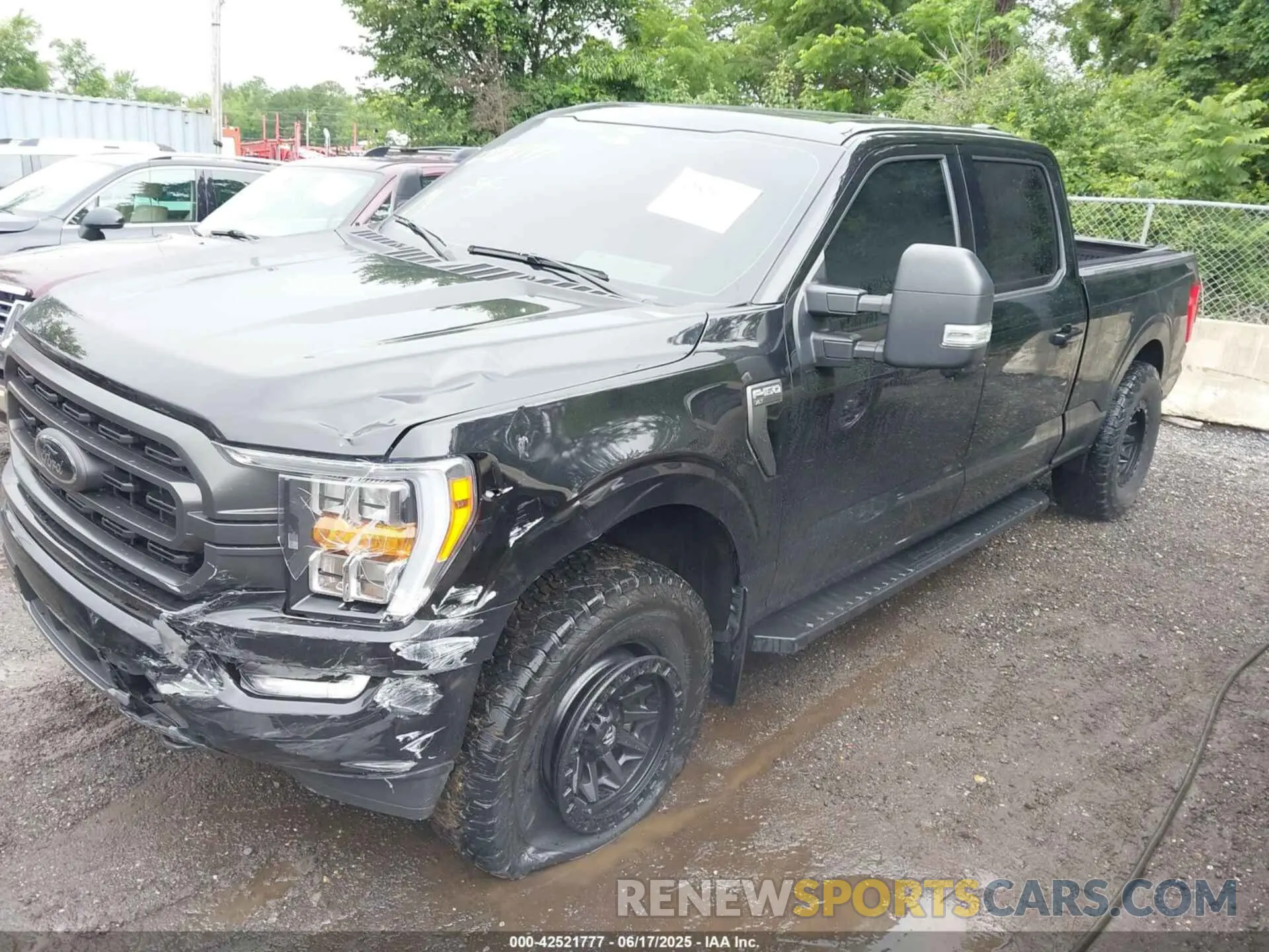 2 fotografías del automóvil dañado 1FTFW1E83PFA59080 FORD F-150 2023