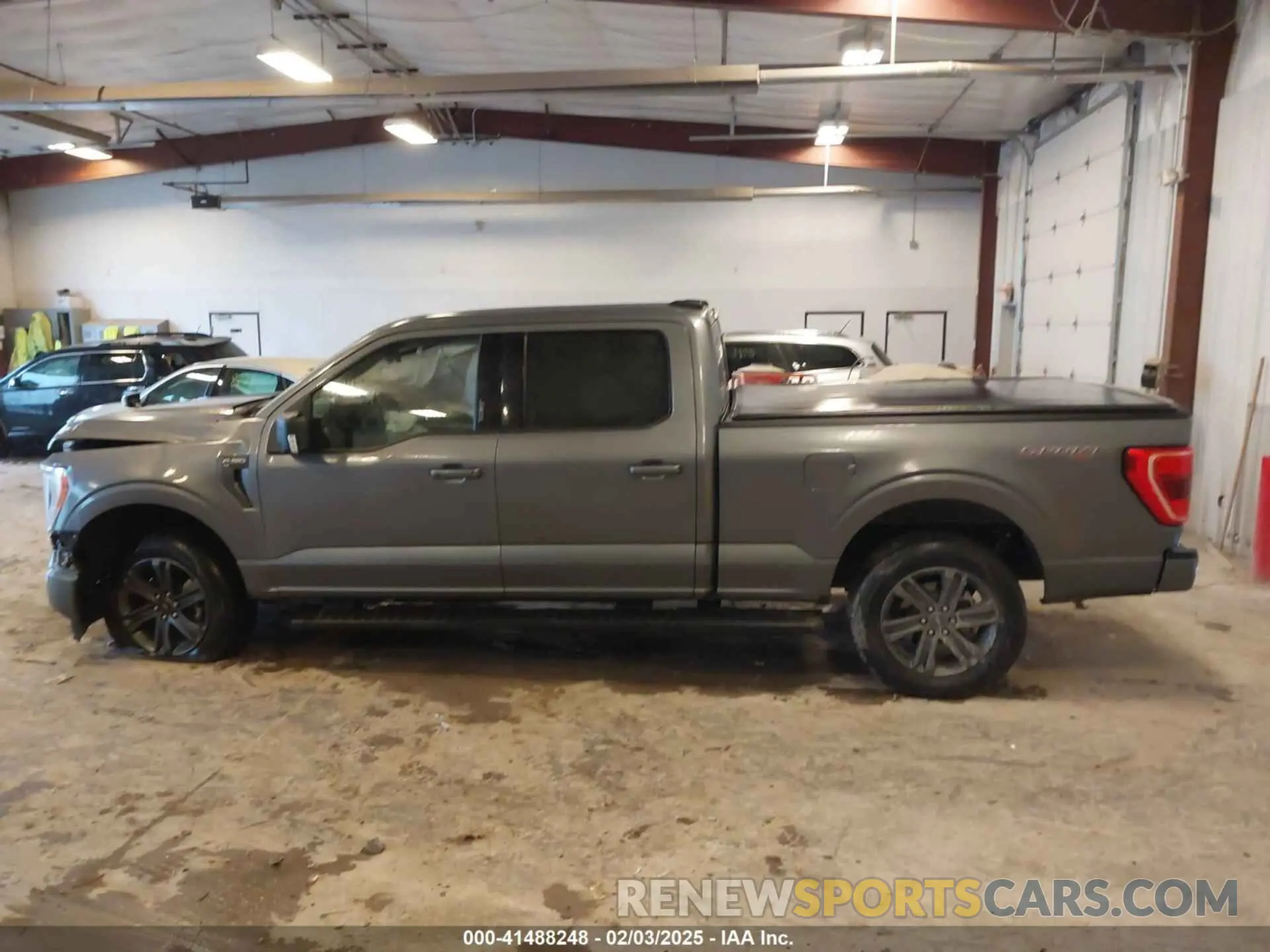 14 fotografías del automóvil dañado 1FTFW1E83PFB13252 FORD F-150 2023