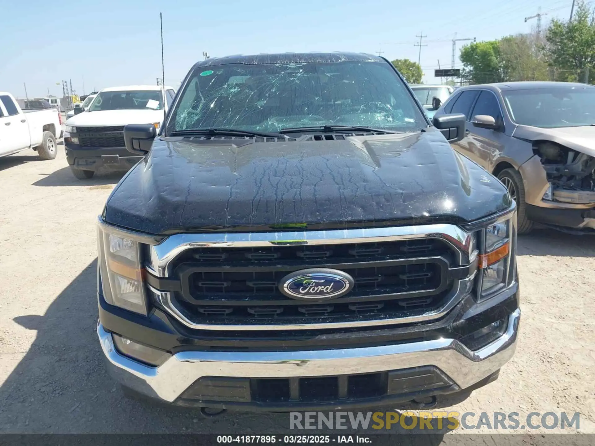 12 fotografías del automóvil dañado 1FTFW1E83PFC52457 FORD F-150 2023