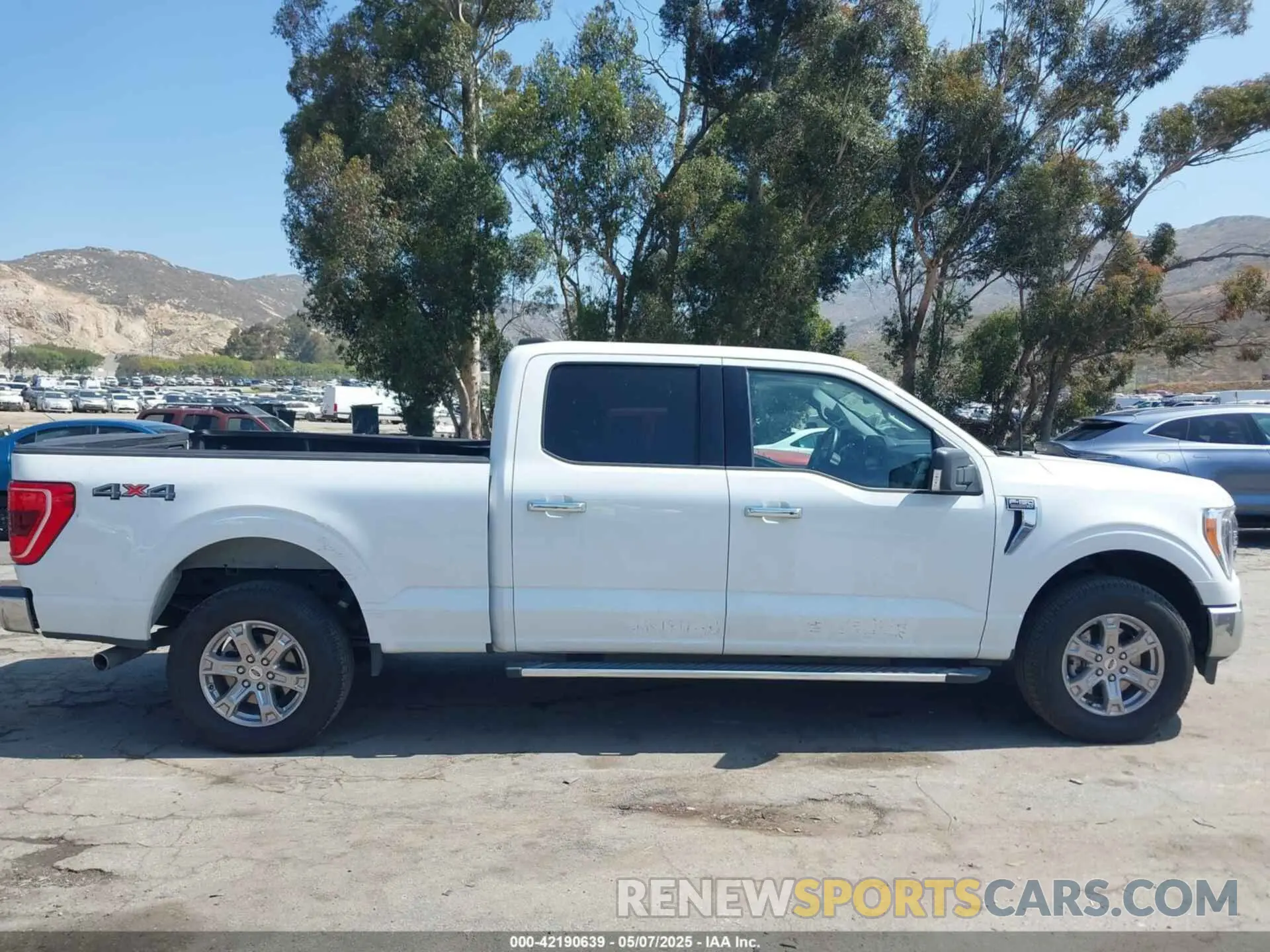 13 fotografías del automóvil dañado 1FTFW1E84PFB46941 FORD F-150 2023