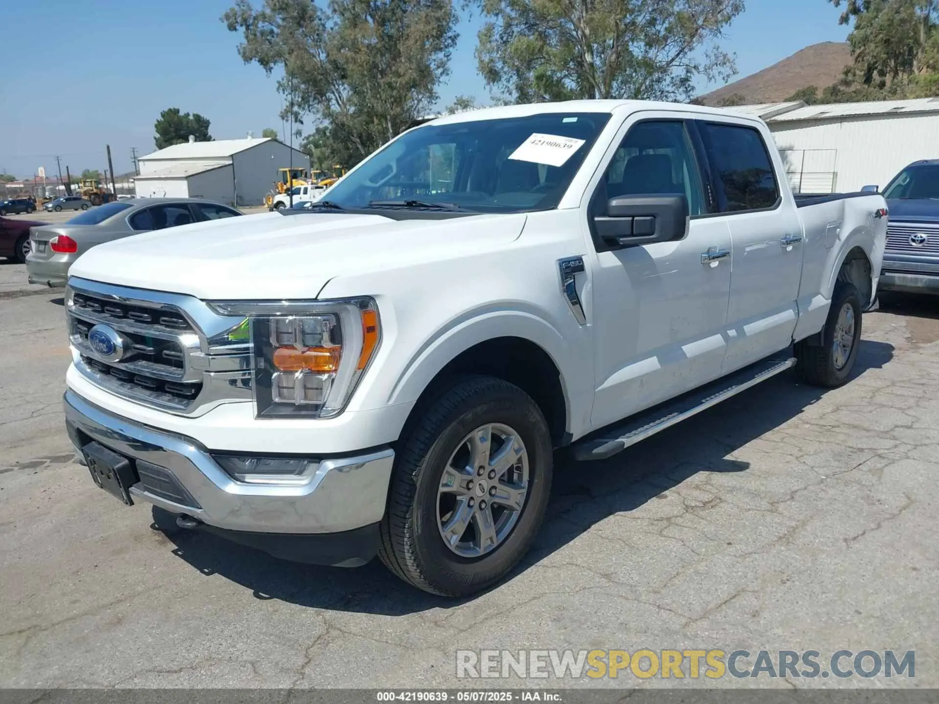 2 fotografías del automóvil dañado 1FTFW1E84PFB46941 FORD F-150 2023
