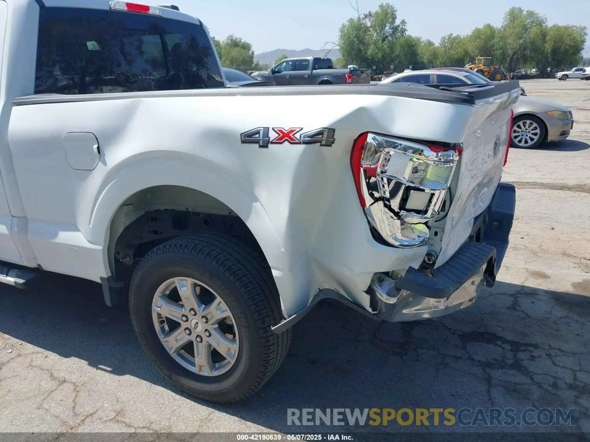 6 fotografías del automóvil dañado 1FTFW1E84PFB46941 FORD F-150 2023