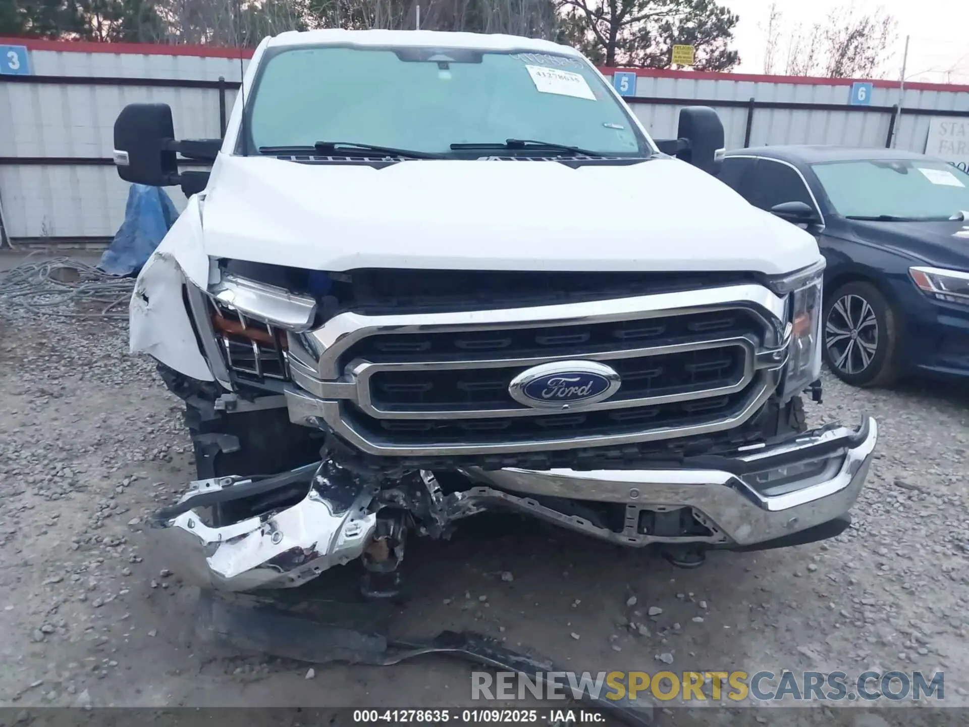 12 fotografías del automóvil dañado 1FTFW1E84PKF41113 FORD F-150 2023