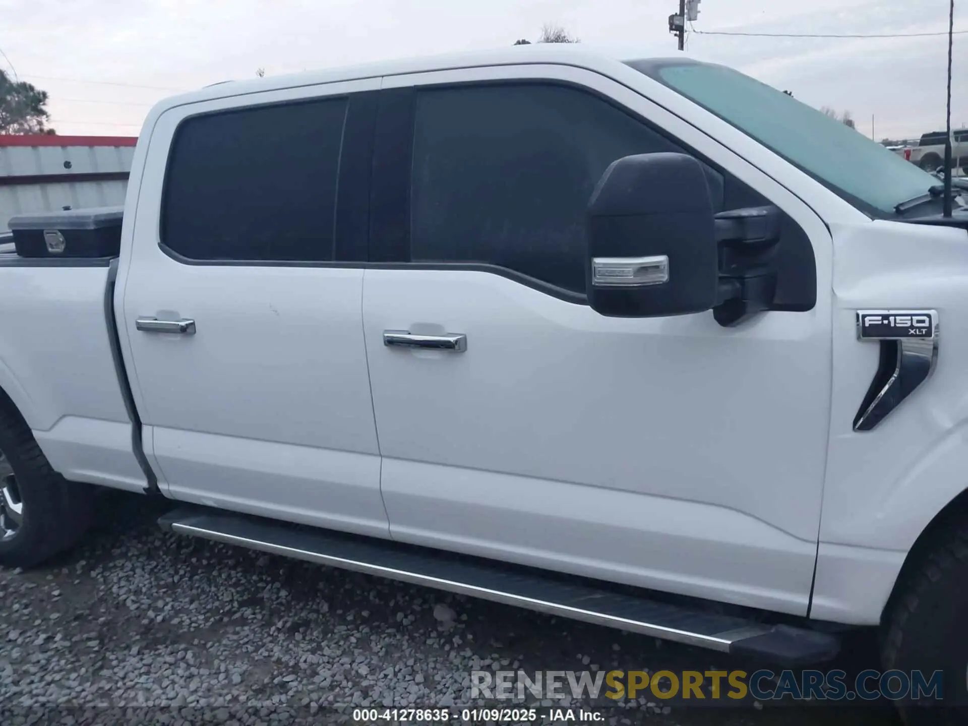 13 fotografías del automóvil dañado 1FTFW1E84PKF41113 FORD F-150 2023