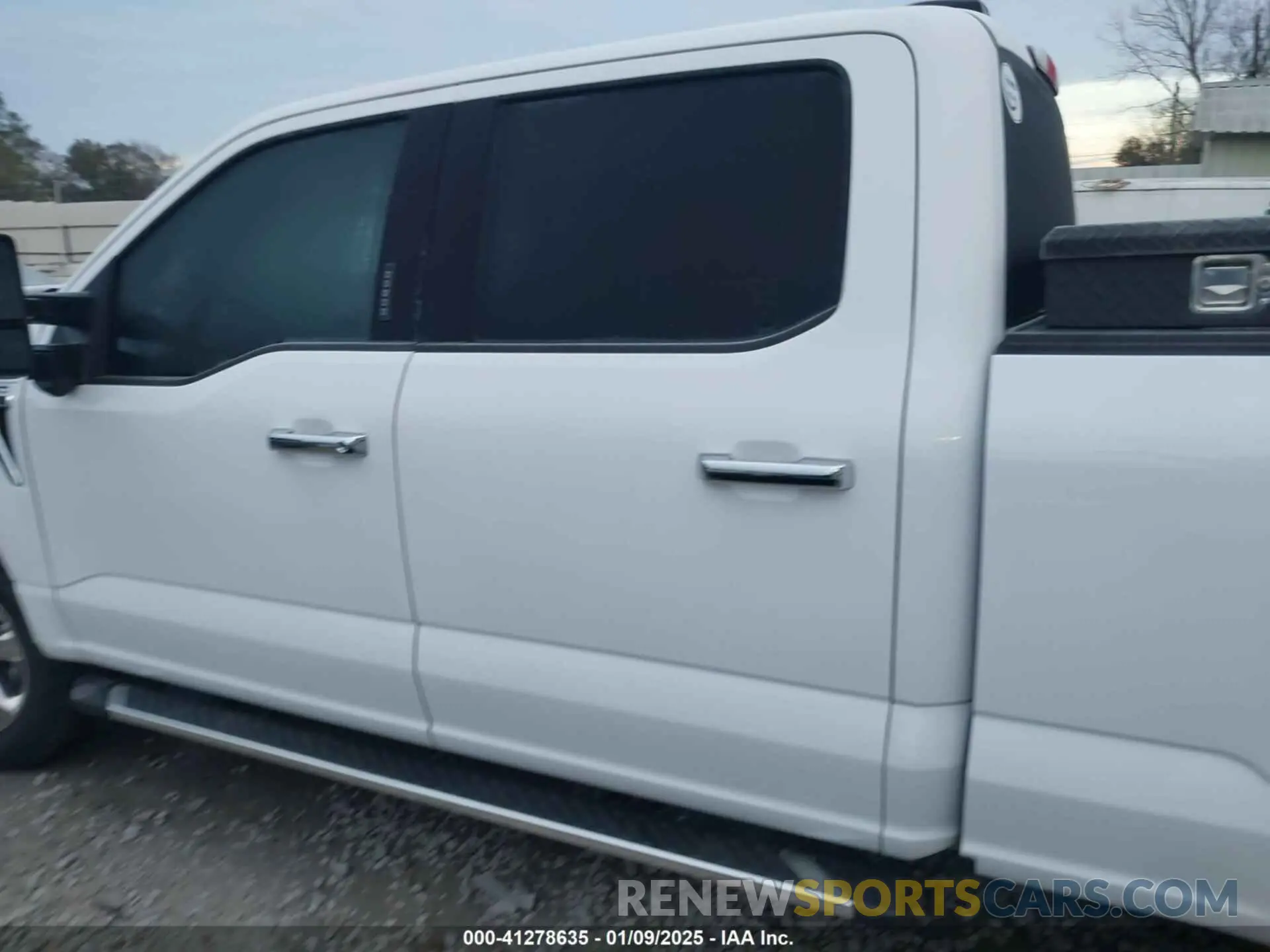 14 fotografías del automóvil dañado 1FTFW1E84PKF41113 FORD F-150 2023