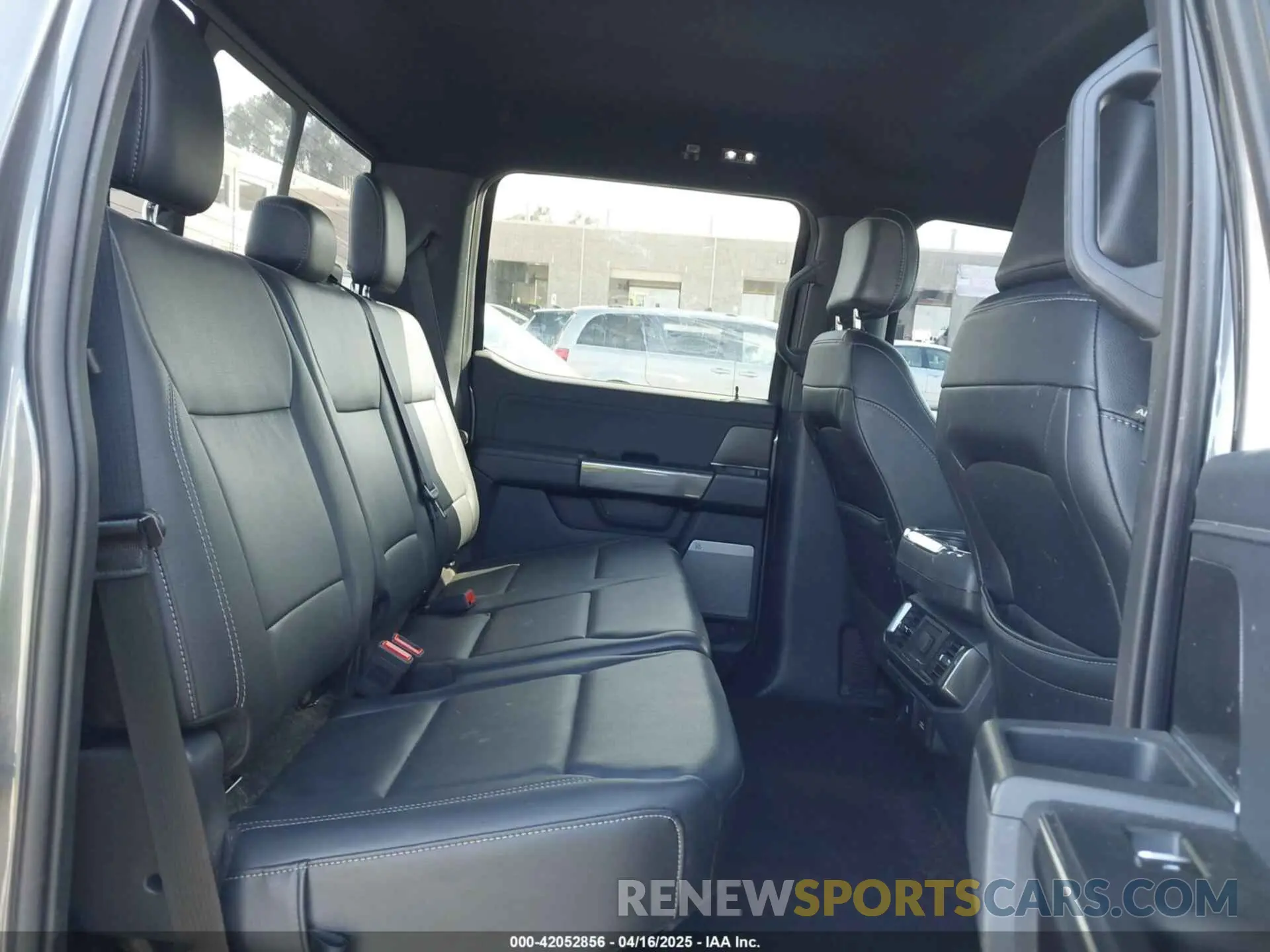 8 fotografías del automóvil dañado 1FTFW1E85PFA14254 FORD F-150 2023