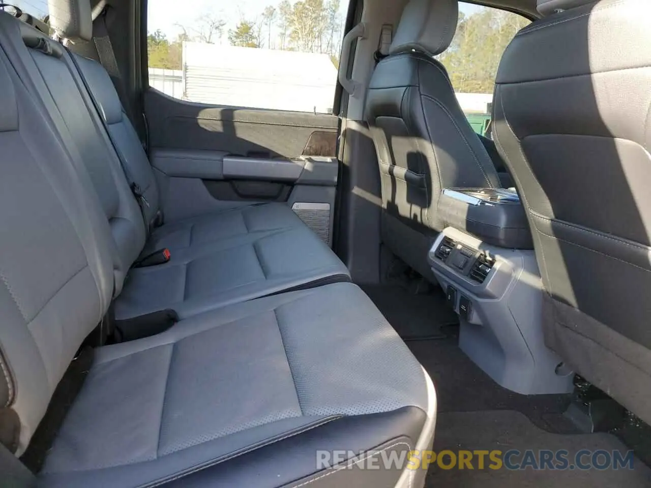 10 fotografías del automóvil dañado 1FTFW1E85PKD26551 FORD F-150 2023