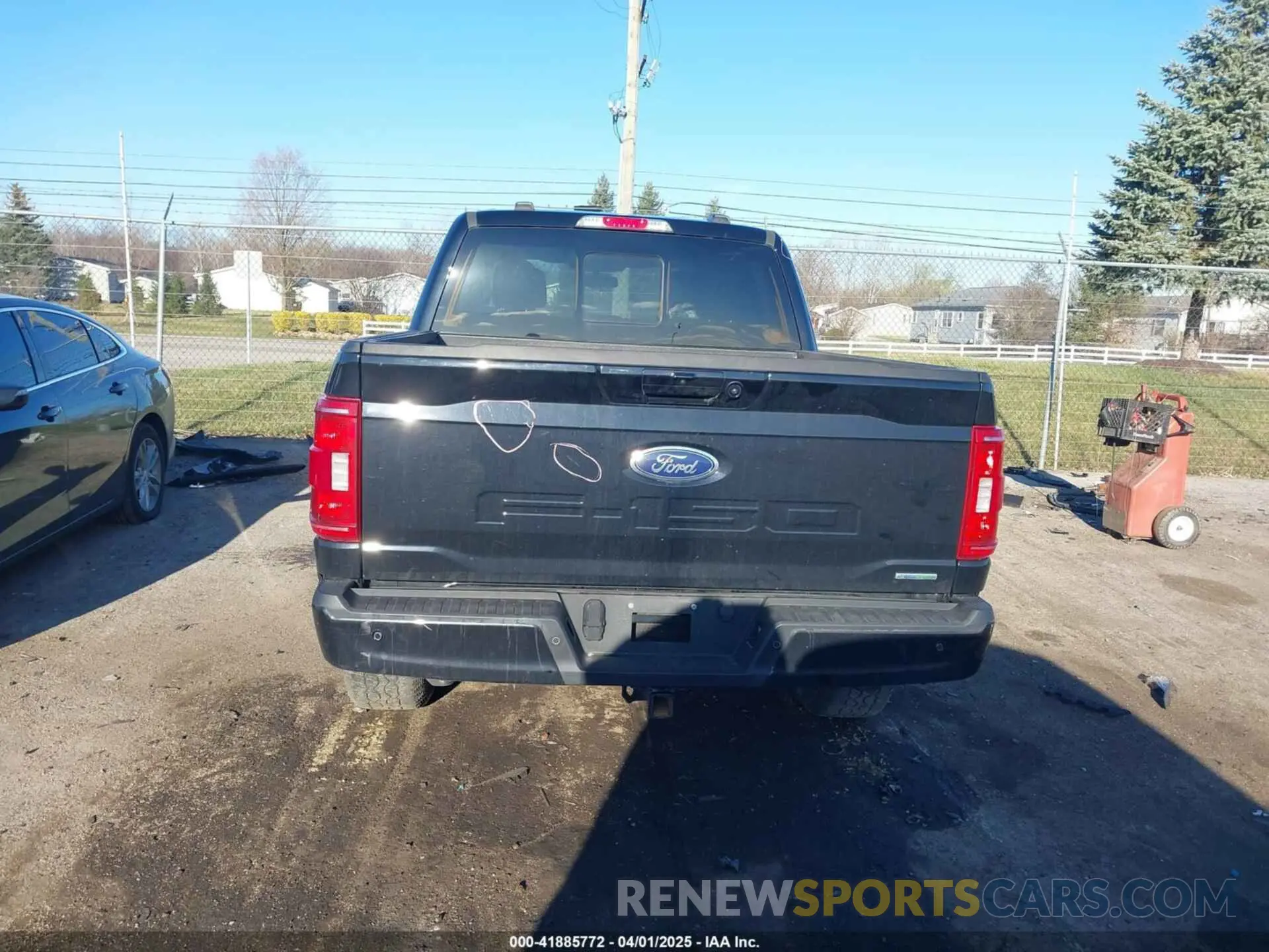 16 fotografías del automóvil dañado 1FTFW1E86PFA69635 FORD F-150 2023