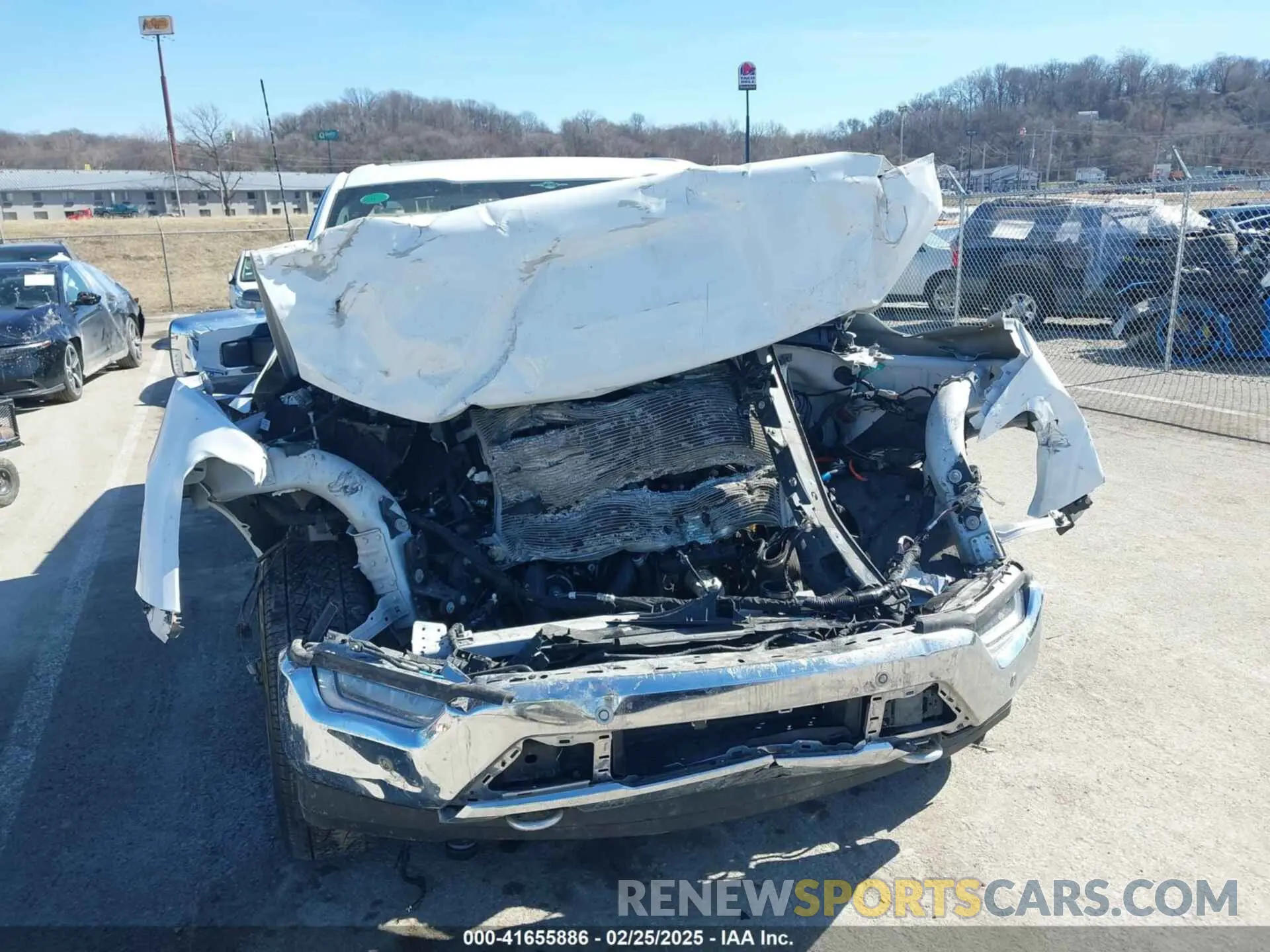 11 fotografías del automóvil dañado 1FTFW1E89PFA72500 FORD F-150 2023