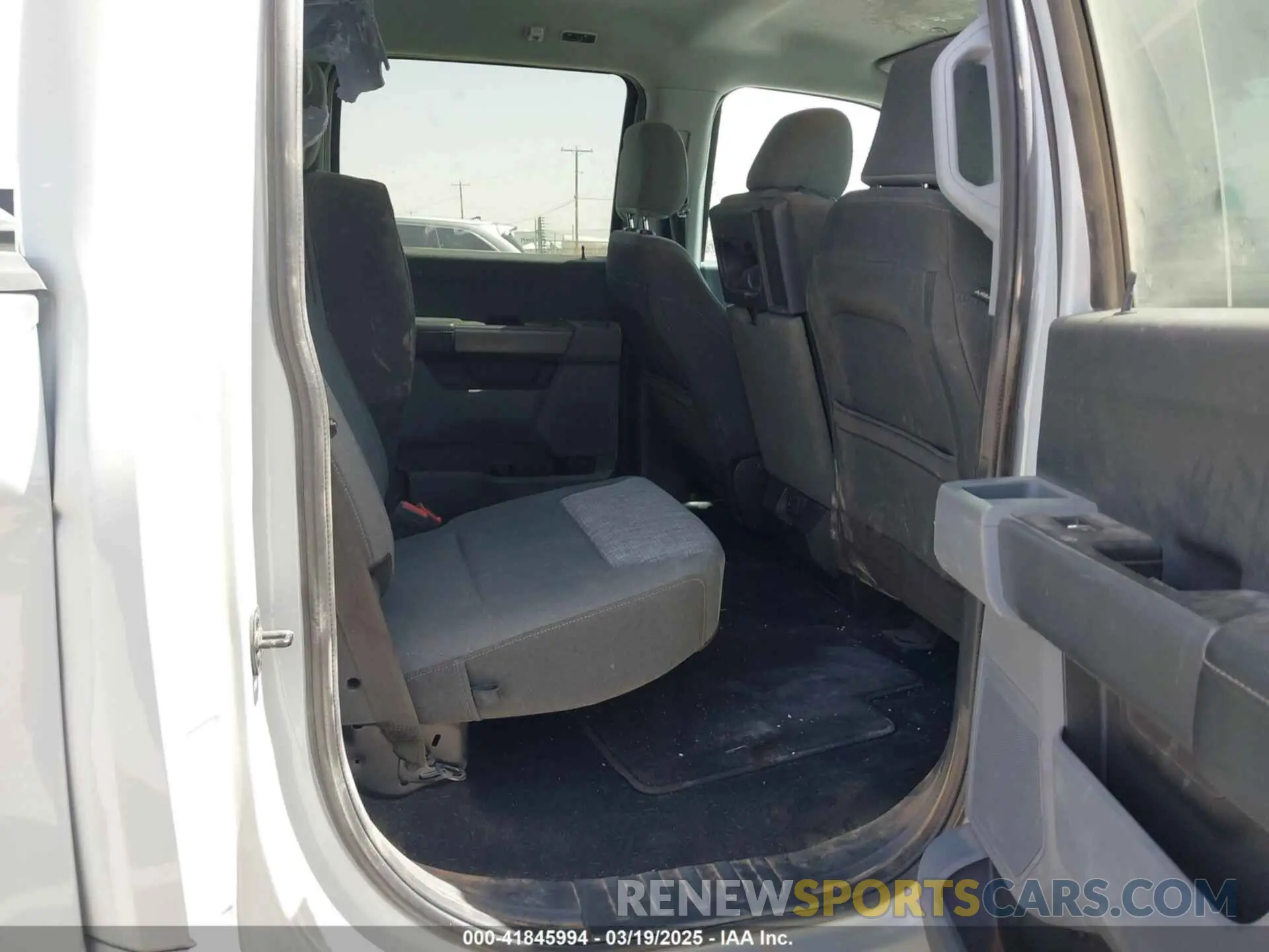 8 fotografías del automóvil dañado 1FTFW1E89PFC52480 FORD F-150 2023