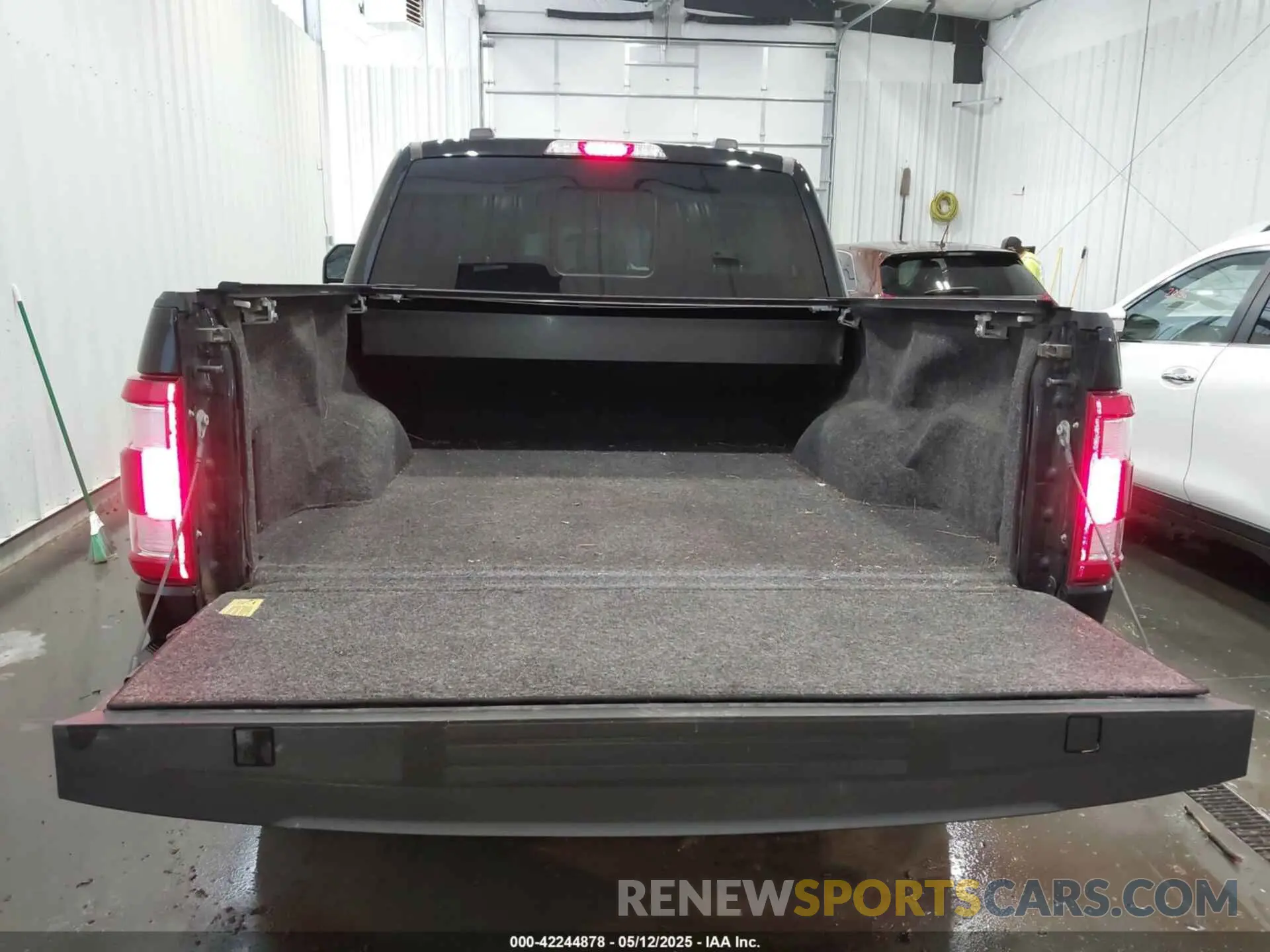 17 fotografías del automóvil dañado 1FTFW1E89PKF43469 FORD F-150 2023