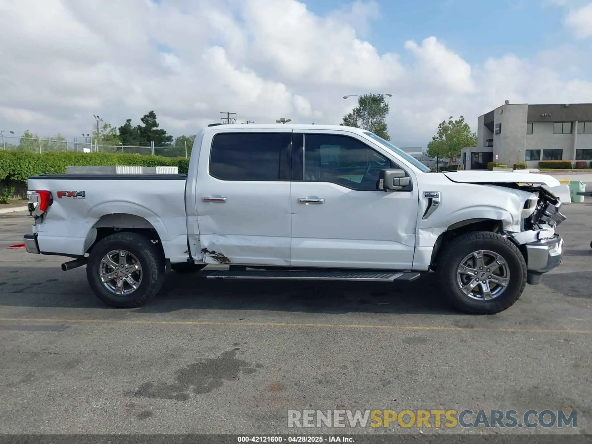 14 fotografías del automóvil dañado 1FTFW1E8XPKF87593 FORD F-150 2023