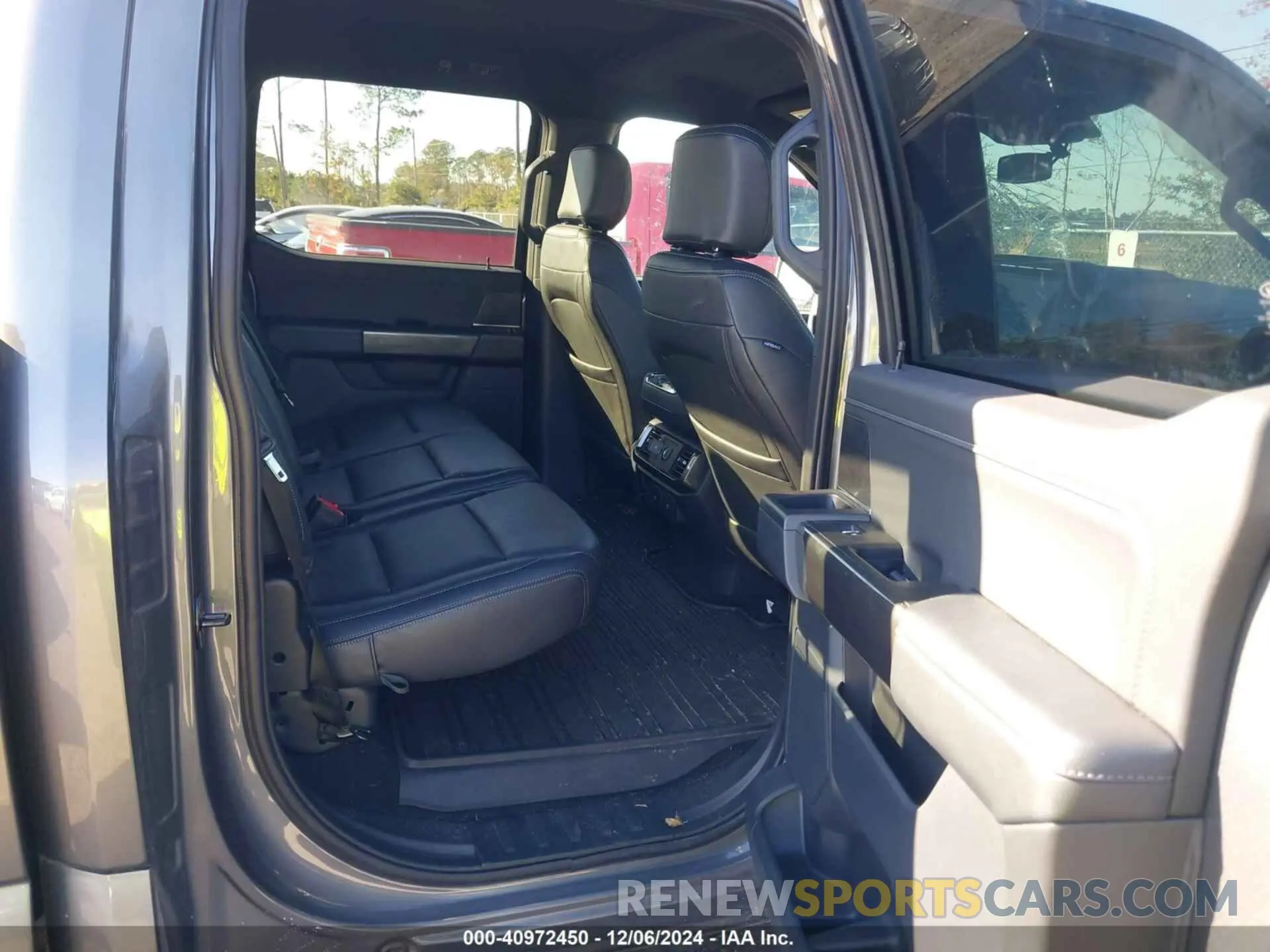 8 fotografías del automóvil dañado 1FTFW1ED3PFD06546 FORD F-150 2023