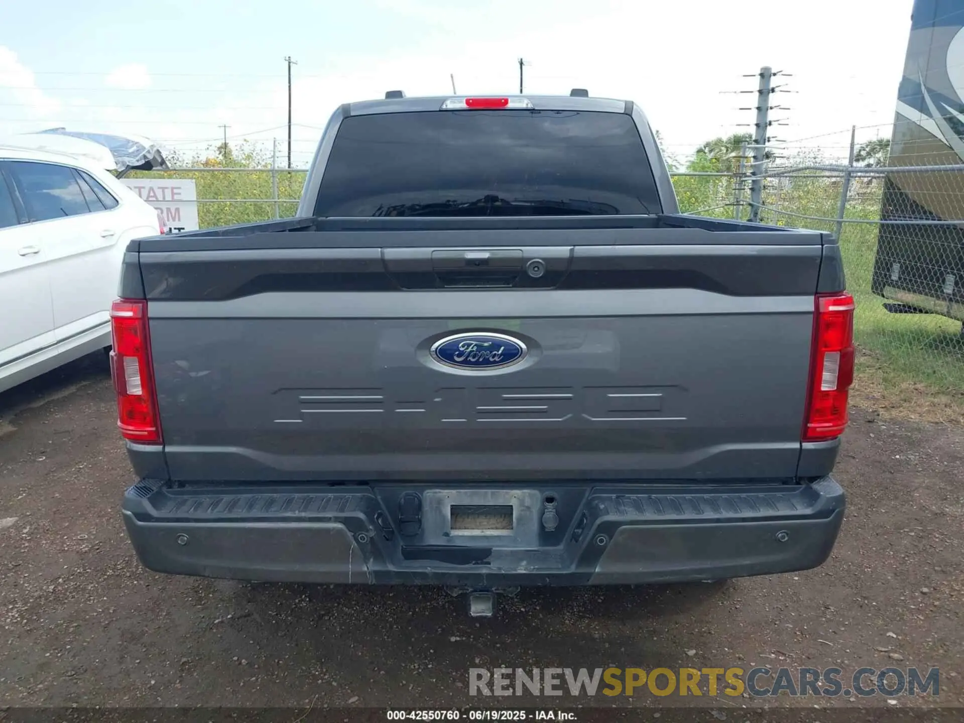 15 fotografías del automóvil dañado 1FTFW1ED6PFC74448 FORD F-150 2023