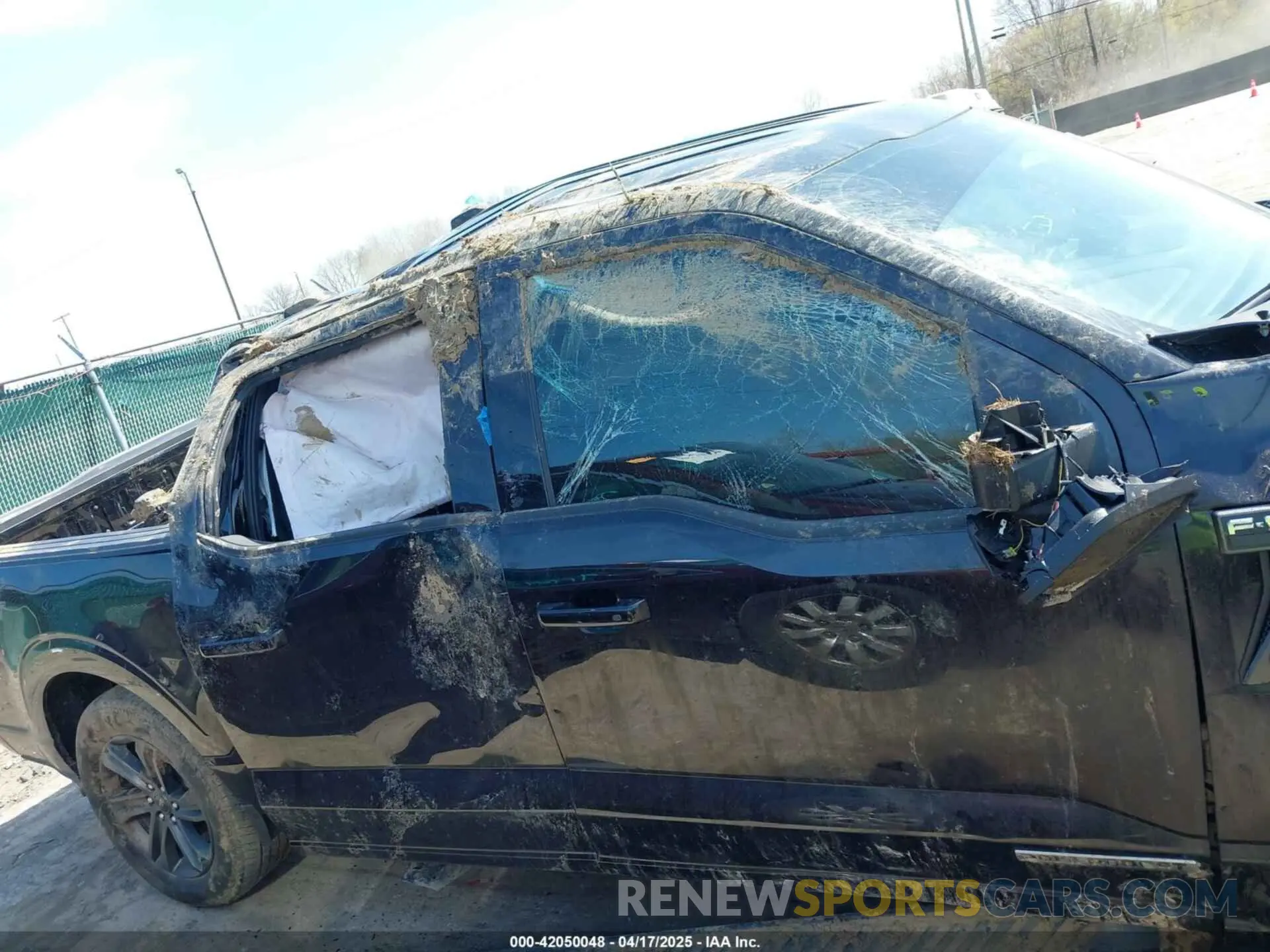 13 fotografías del automóvil dañado 1FTFW1ED6PFD10266 FORD F-150 2023