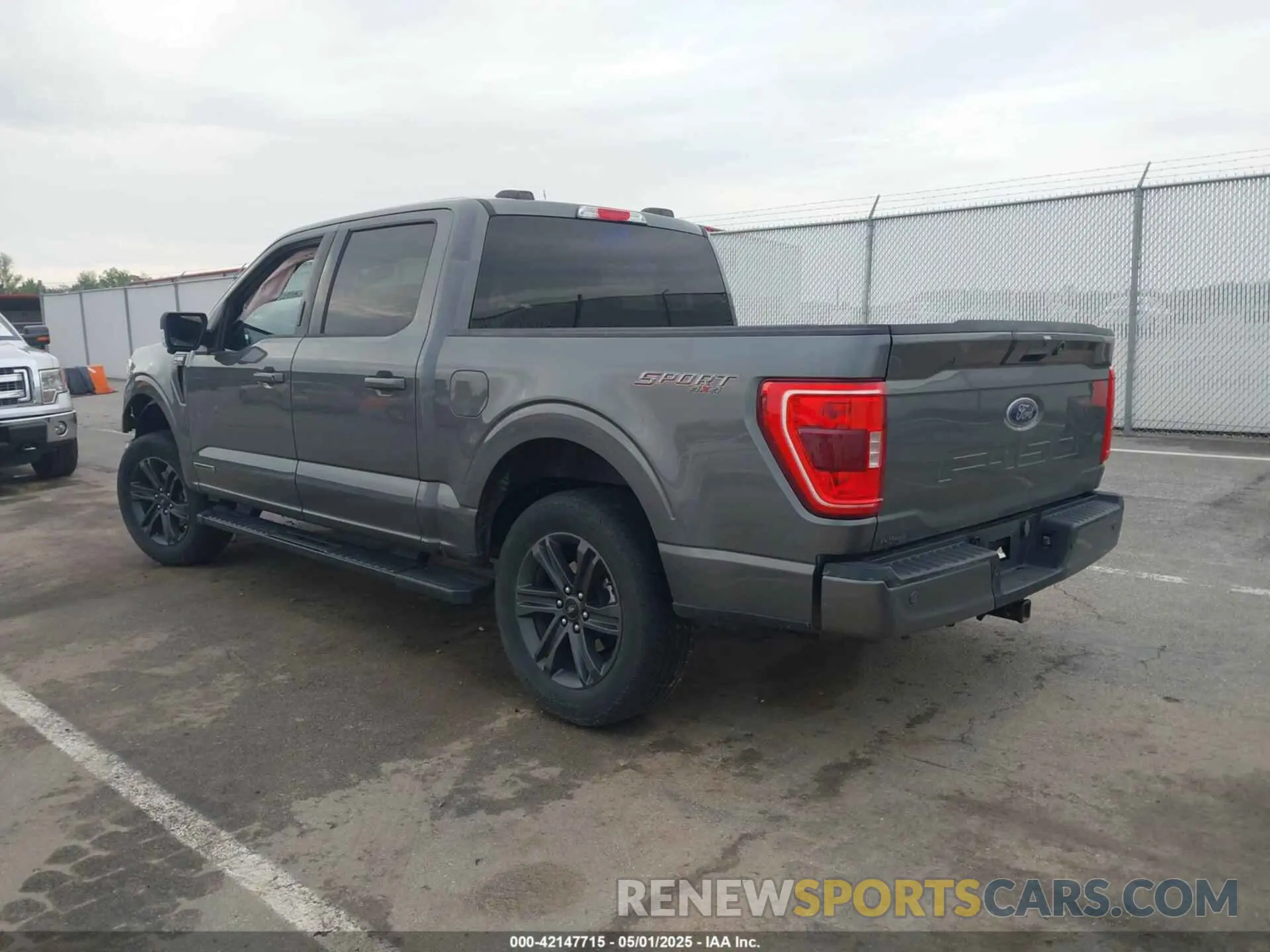 3 fotografías del automóvil dañado 1FTFW1ED7PFB32044 FORD F-150 2023