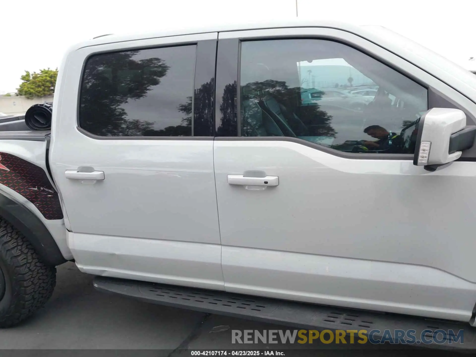 14 fotografías del automóvil dañado 1FTFW1RG9PFB97160 FORD F-150 2023
