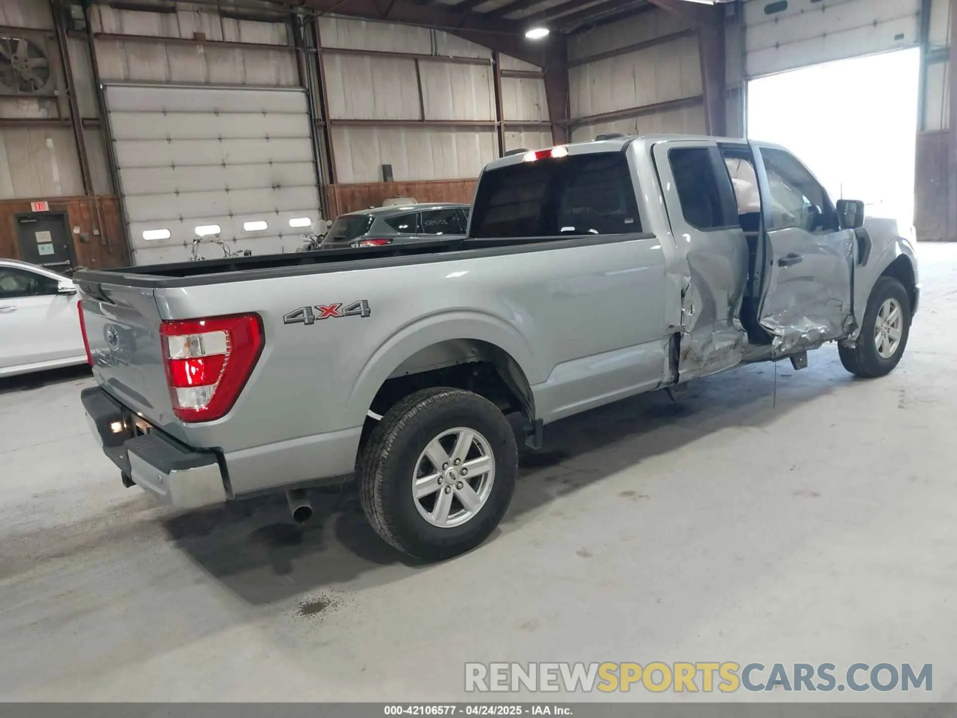 4 fotografías del automóvil dañado 1FTFX1E54PKD43389 FORD F-150 2023