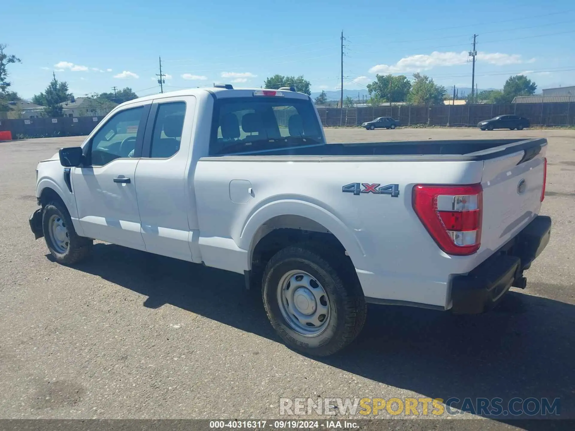 3 fotografías del automóvil dañado 1FTFX1E55PKE24496 FORD F-150 2023